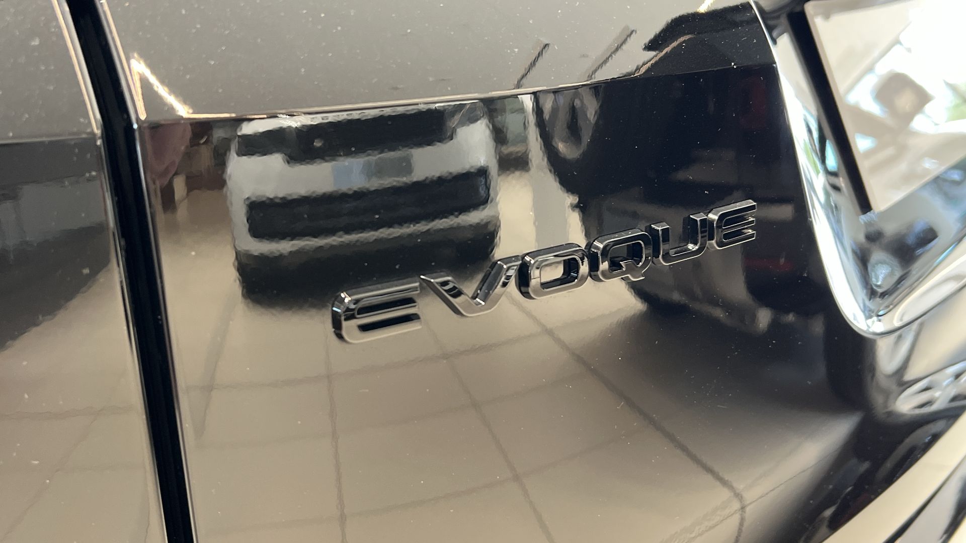 RANGE ROVER EVOQUE 2.0 D200 DYNAMIC SE 5DR AUTO HATCHBACK