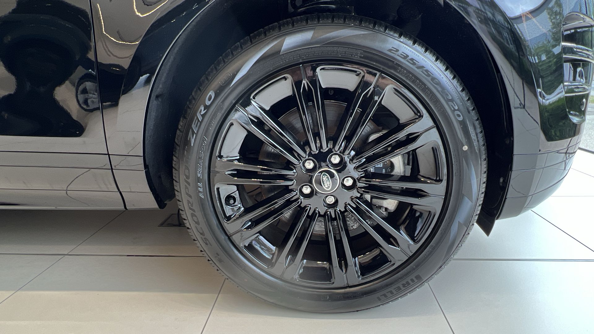 RANGE ROVER EVOQUE 2.0 D200 DYNAMIC SE 5DR AUTO HATCHBACK