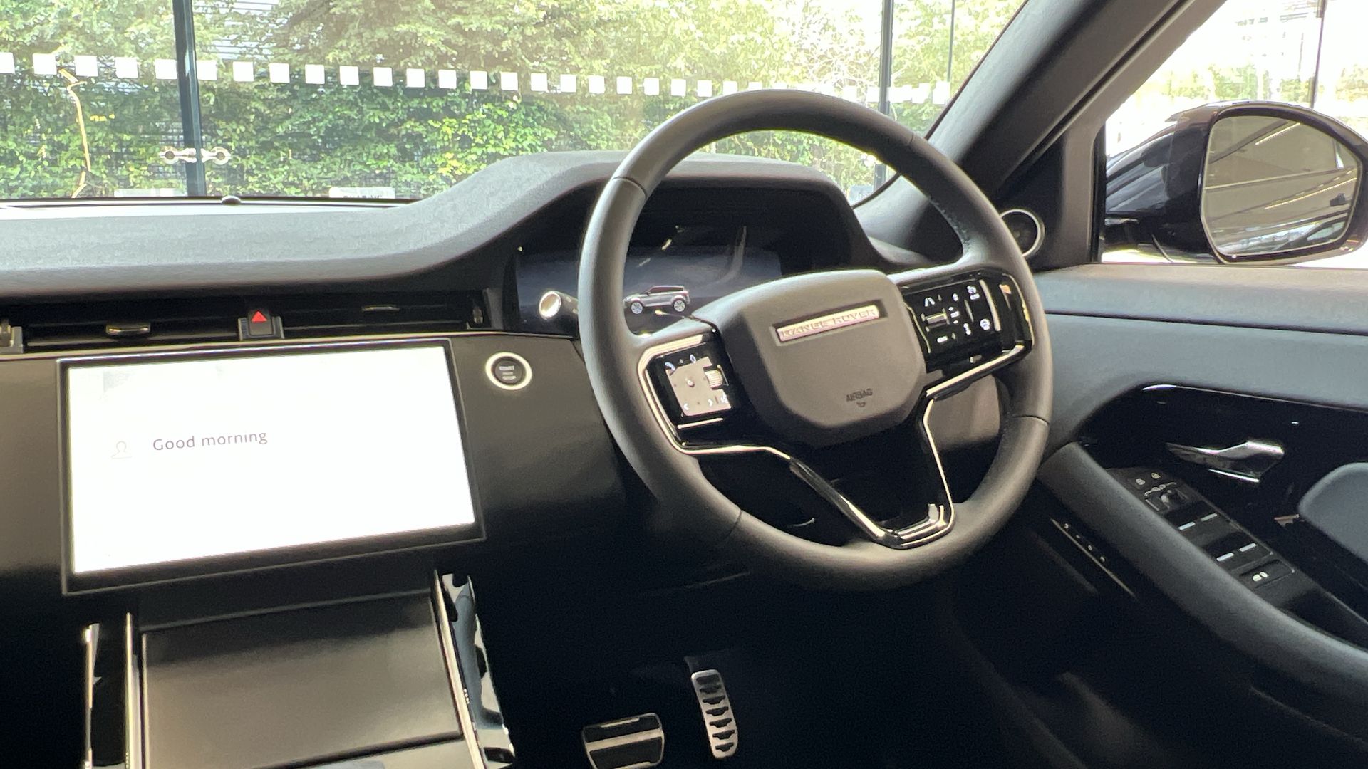 RANGE ROVER EVOQUE 2.0 D200 DYNAMIC SE 5DR AUTO HATCHBACK