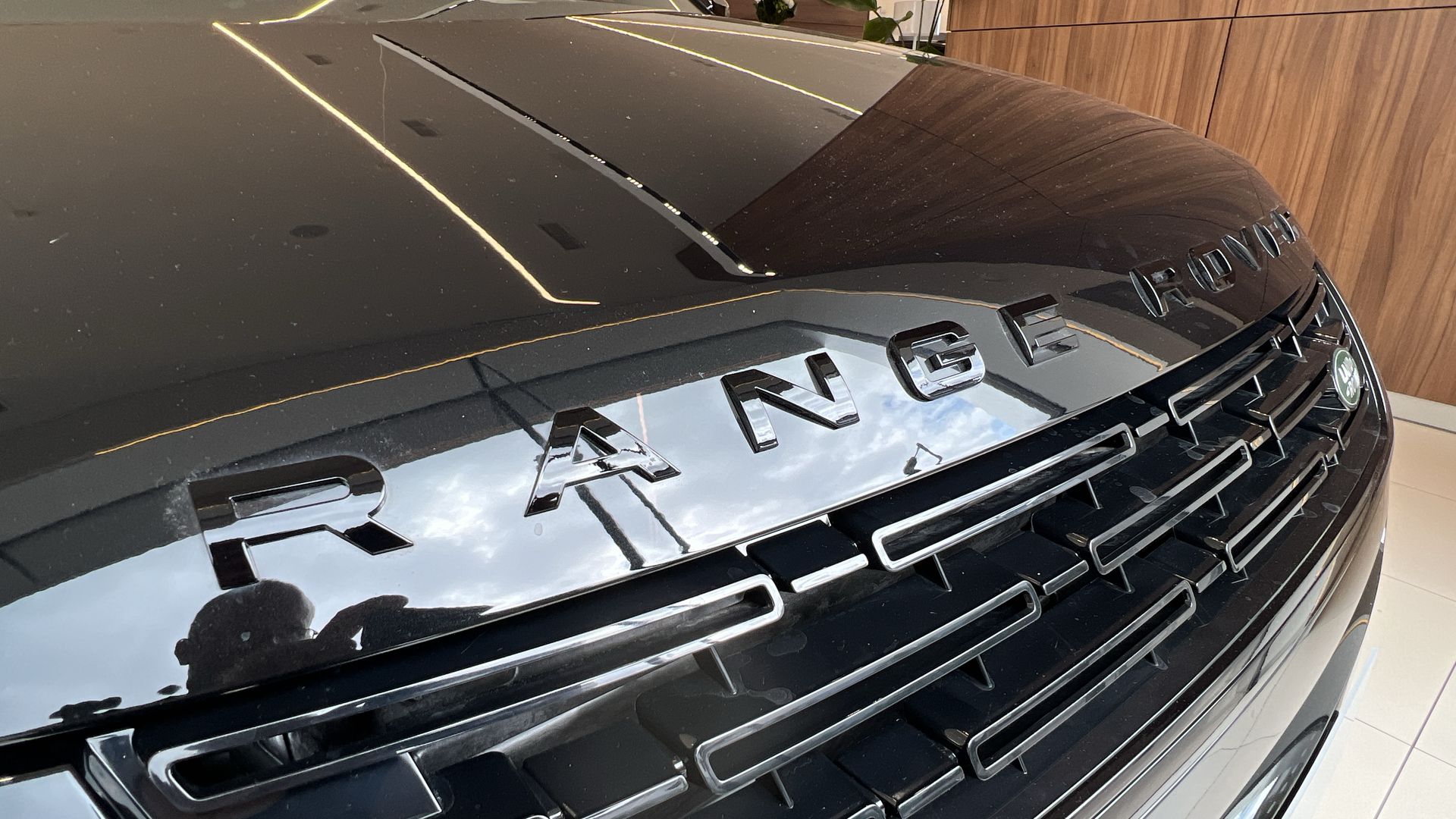 RANGE ROVER EVOQUE 2.0 D200 DYNAMIC SE 5DR AUTO HATCHBACK
