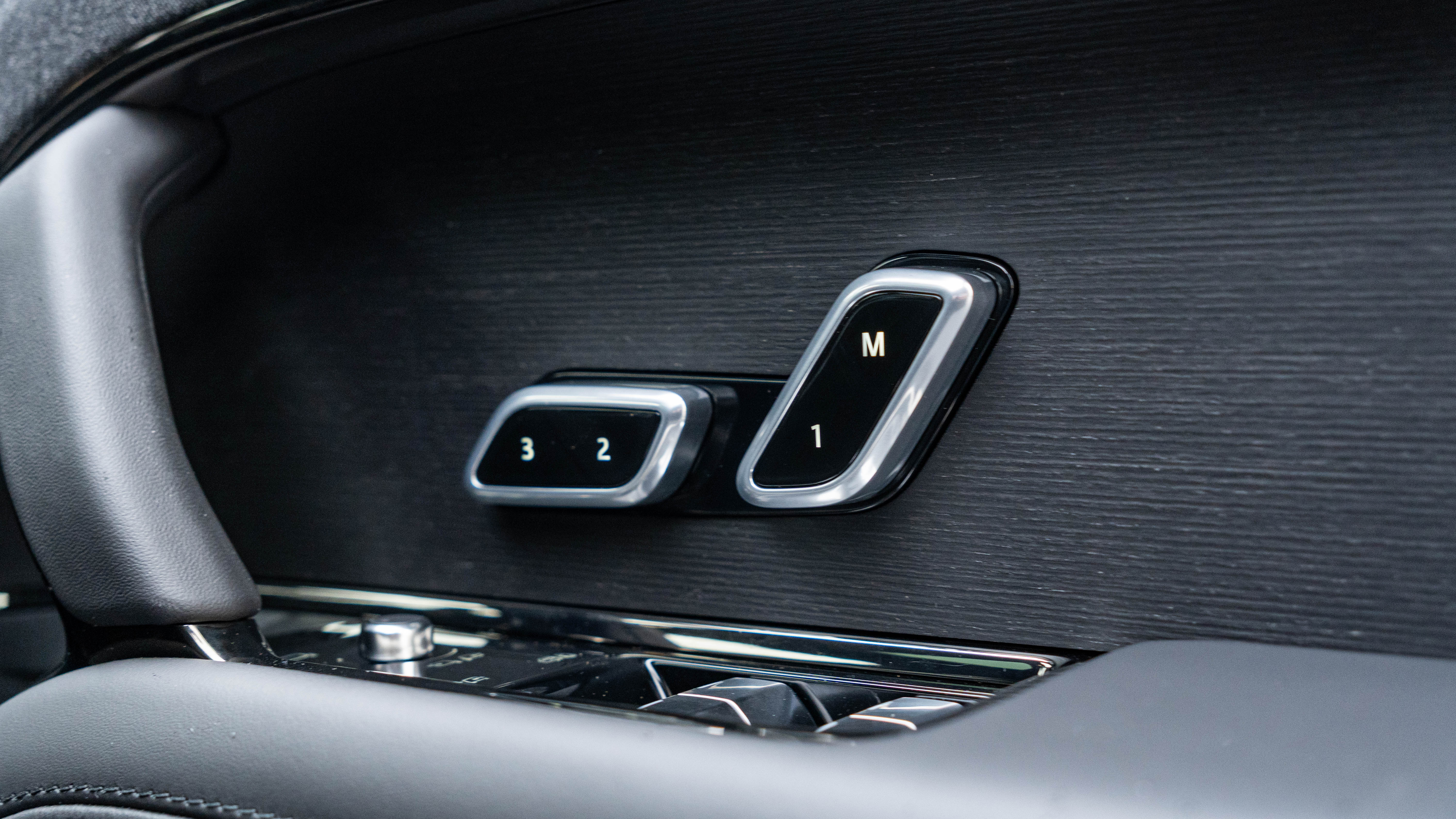 RANGE ROVER SPORT 4.4 P530 V8 AUTOBIOGRAPHY 5DR AUTO ESTATE