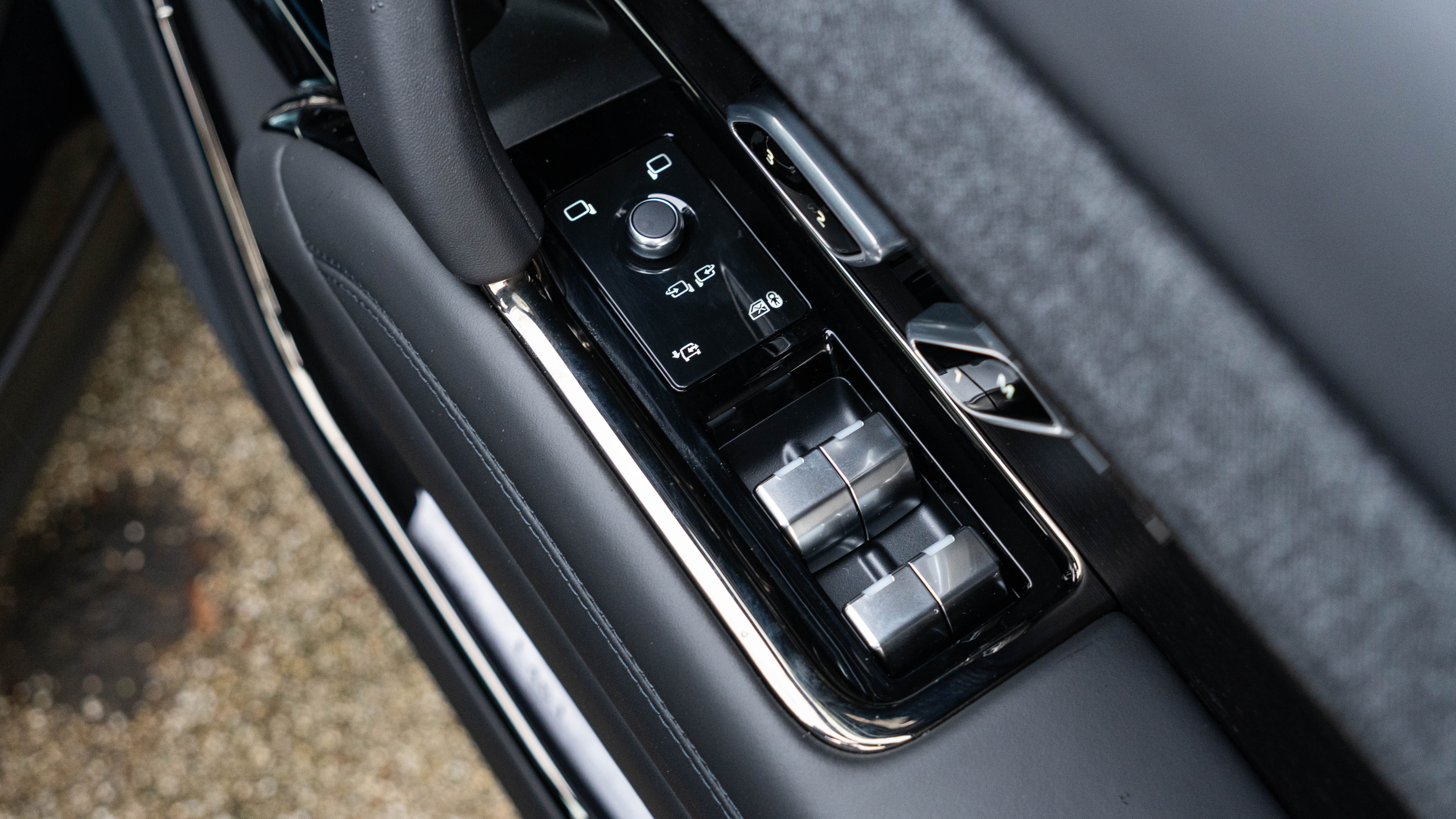 RANGE ROVER SPORT 4.4 P530 V8 AUTOBIOGRAPHY 5DR AUTO ESTATE