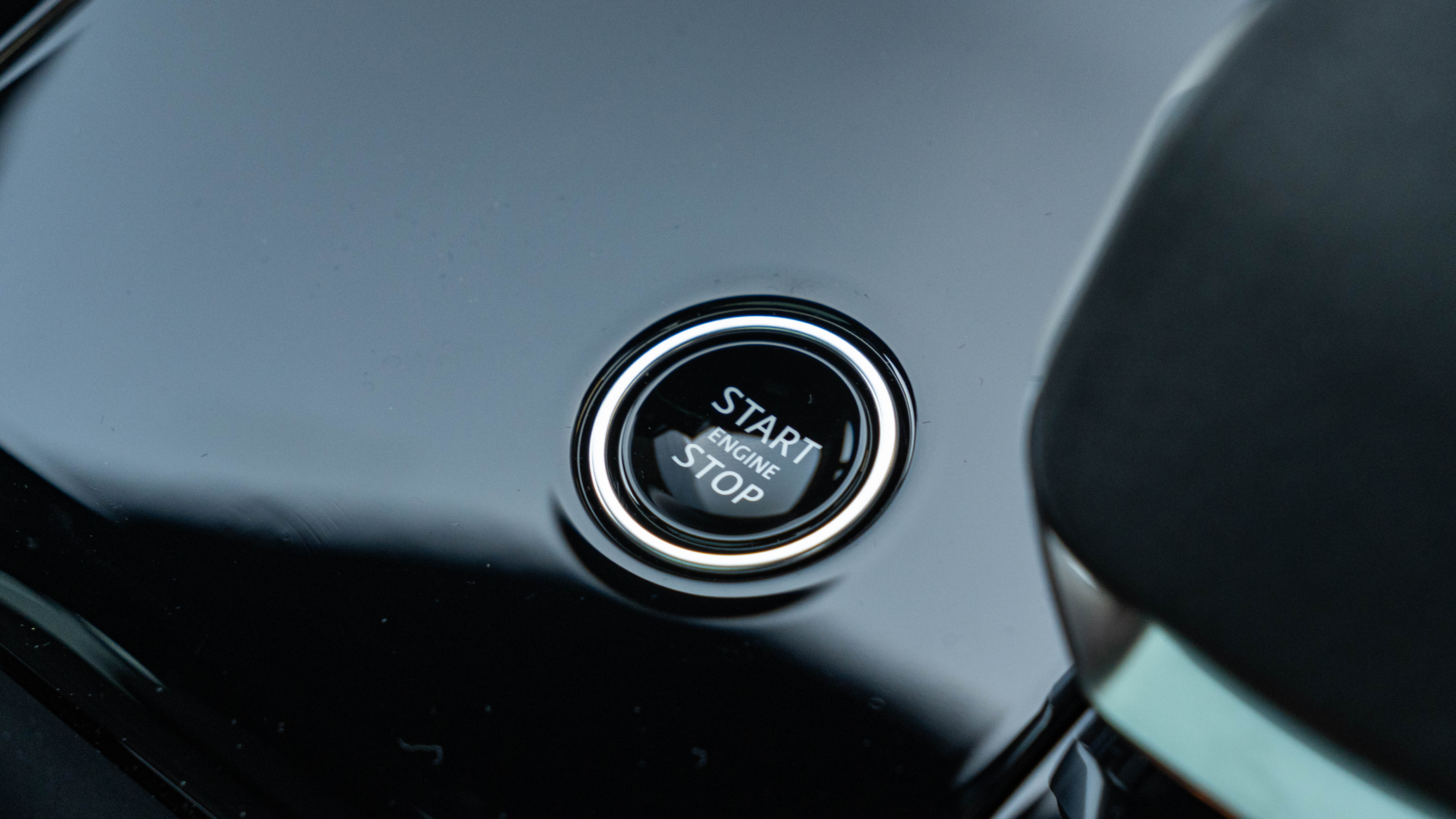 RANGE ROVER SPORT 4.4 P530 V8 AUTOBIOGRAPHY 5DR AUTO ESTATE