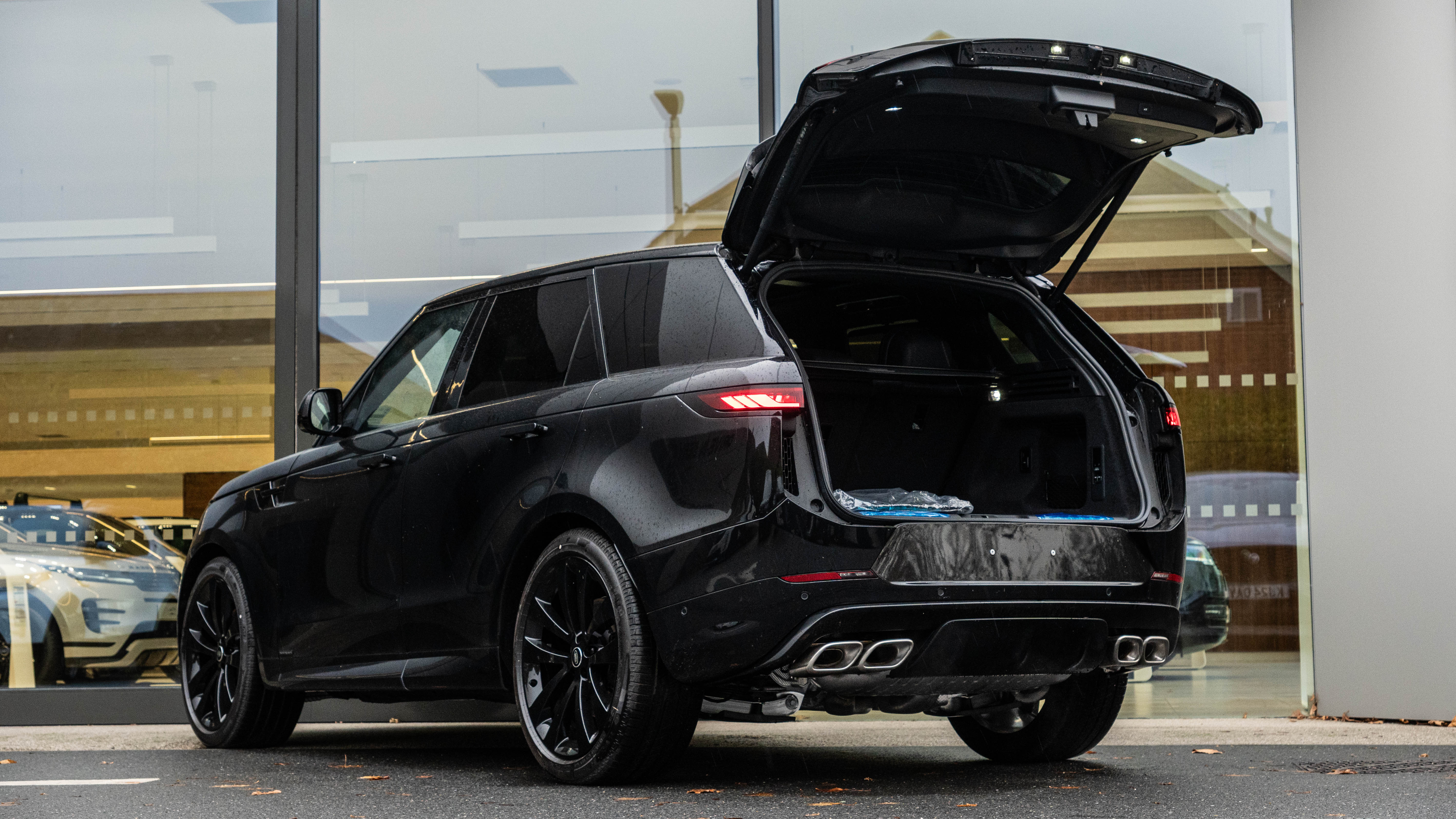 RANGE ROVER SPORT 4.4 P530 V8 AUTOBIOGRAPHY 5DR AUTO ESTATE