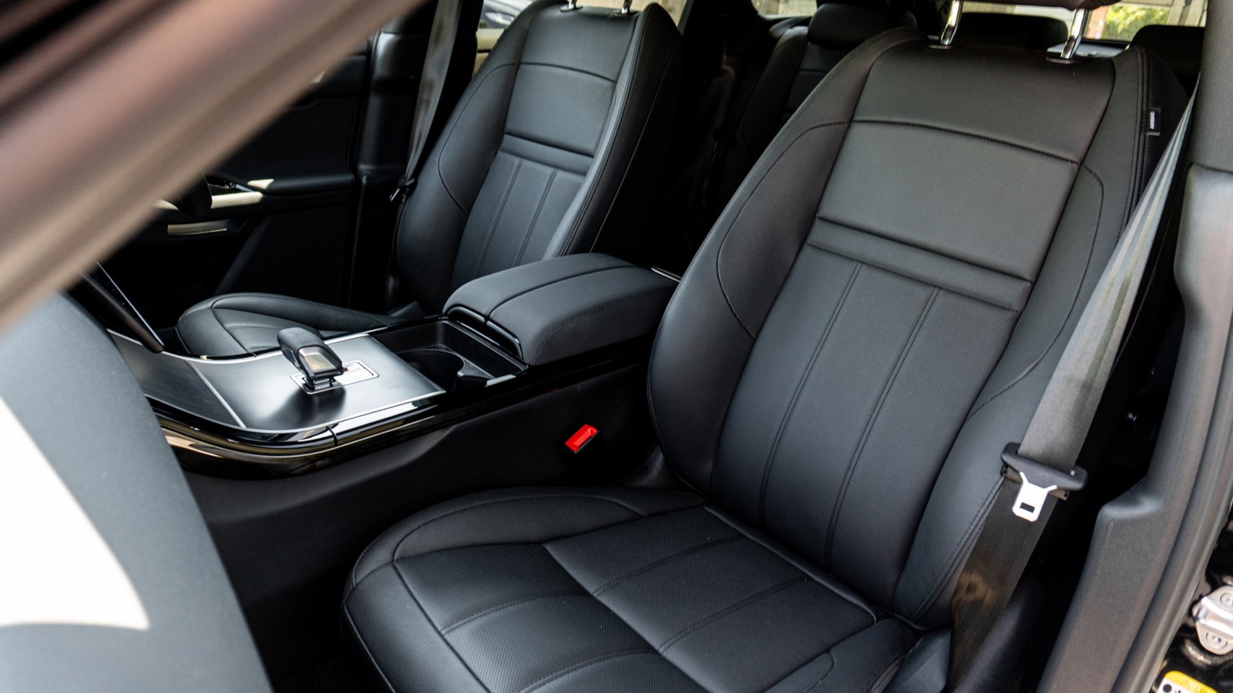 Land Rover RANGE ROVER EVOQUE, SUV, Santorini Black.