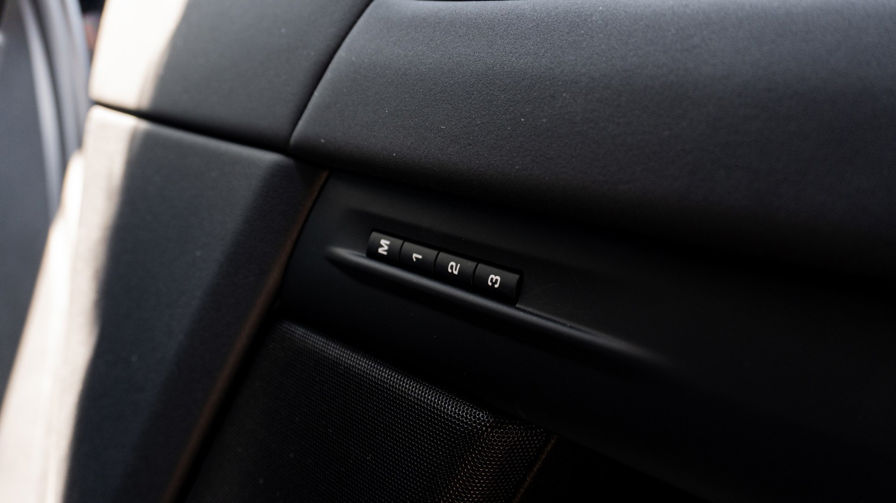 Land Rover RANGE ROVER EVOQUE, SUV, Santorini Black.