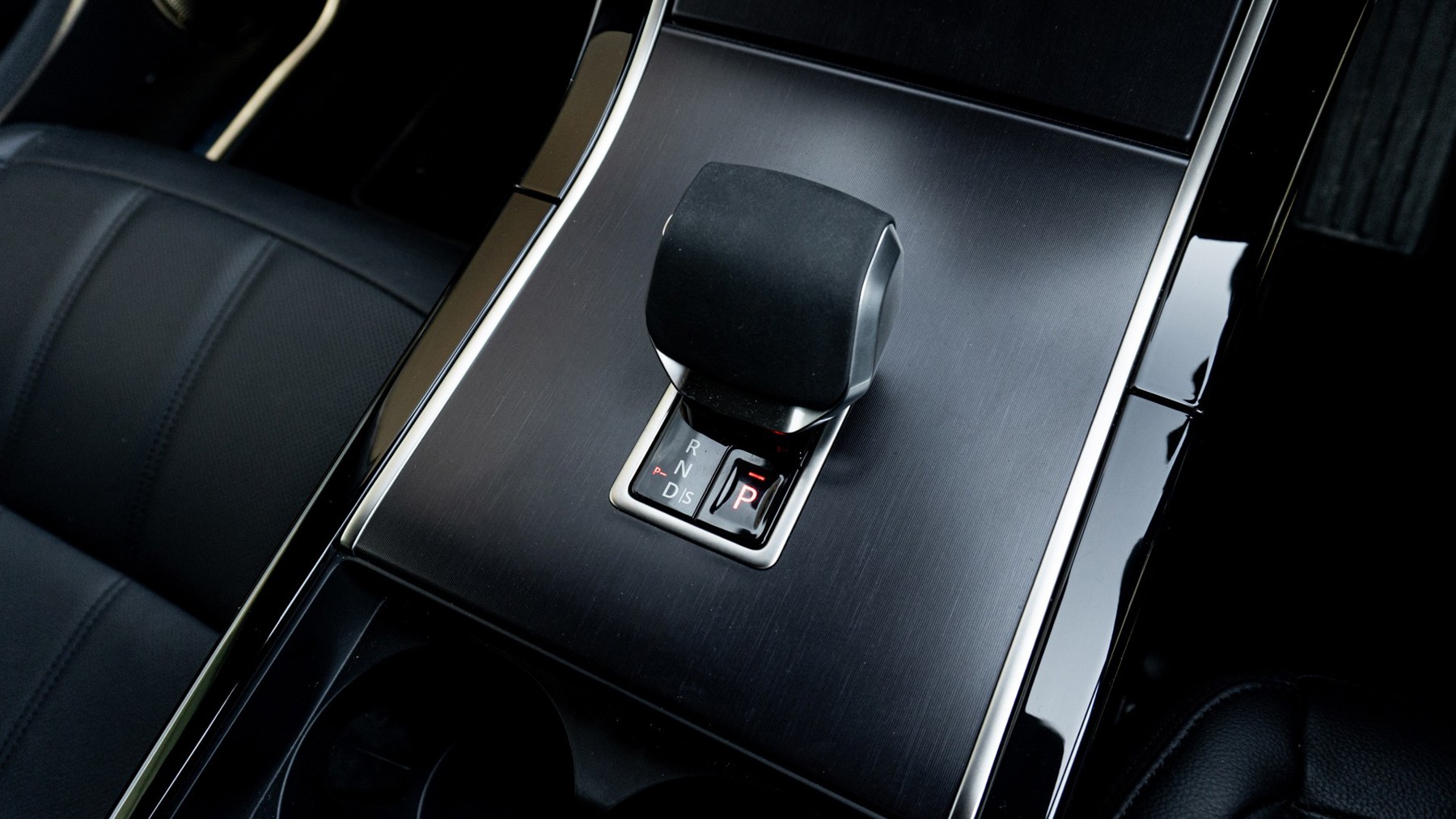 Land Rover RANGE ROVER EVOQUE, SUV, Santorini Black.