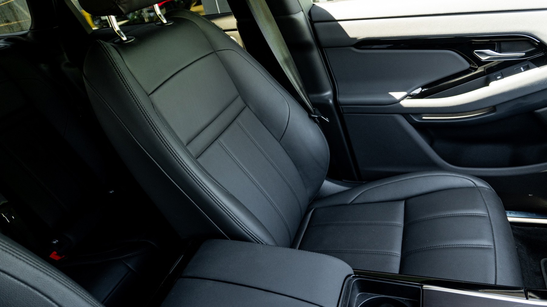 Land Rover RANGE ROVER EVOQUE, SUV, Santorini Black.
