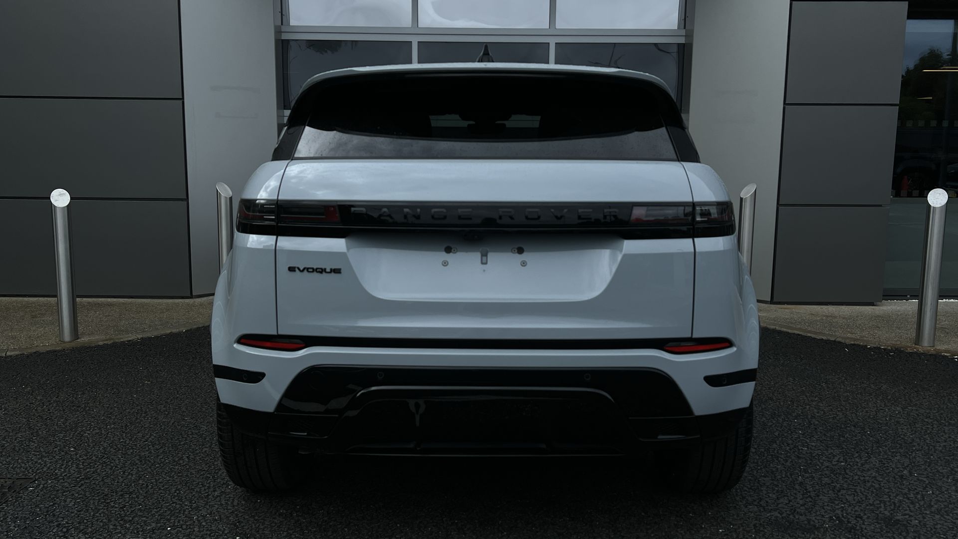 LAND ROVER RANGE ROVER EVOQUE 2.0 D200 DYNAMIC SE 5DR AUTO