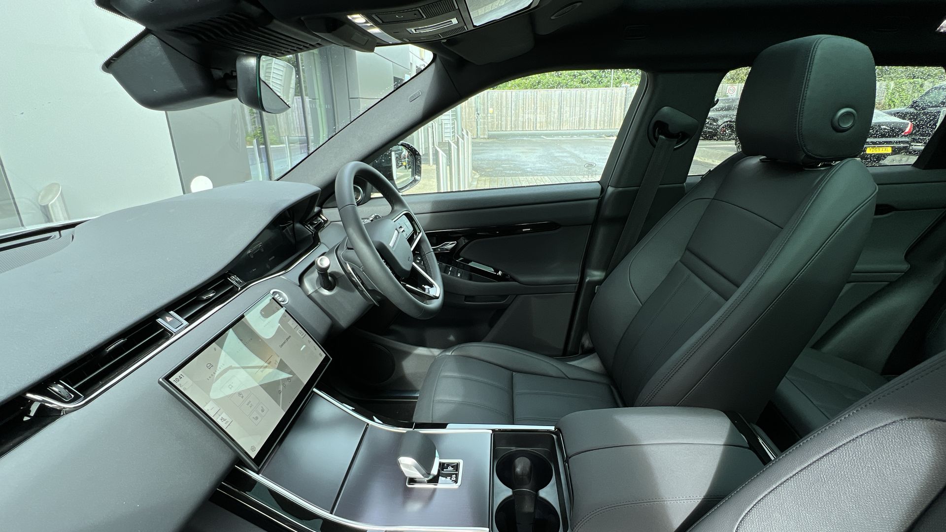 LAND ROVER RANGE ROVER EVOQUE 2.0 D200 DYNAMIC SE 5DR AUTO