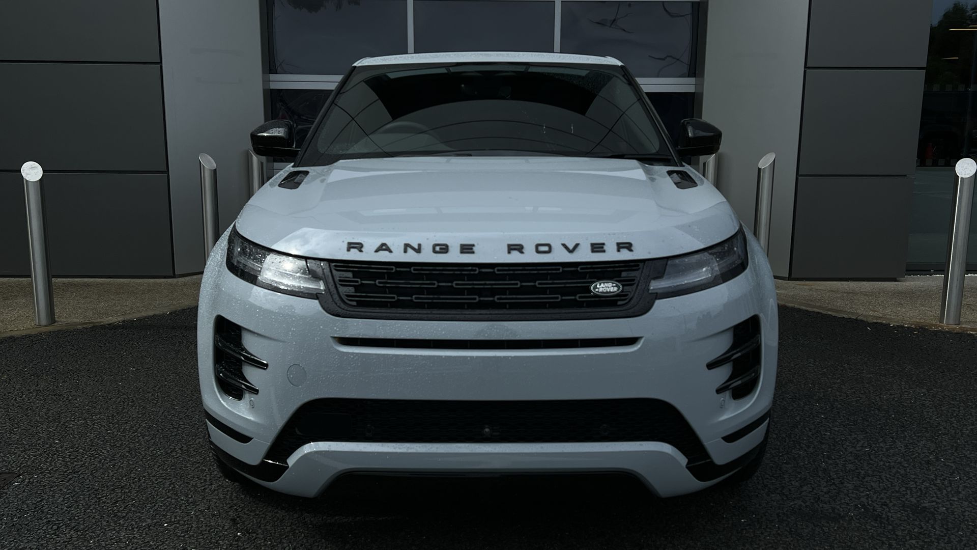 LAND ROVER RANGE ROVER EVOQUE 2.0 D200 DYNAMIC SE 5DR AUTO
