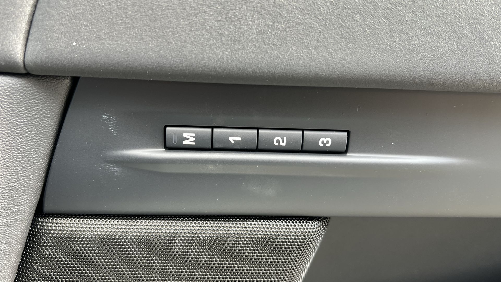 RANGE ROVER EVOQUE 2.0 D200 DYNAMIC SE 5DR AUTO HATCHBACK