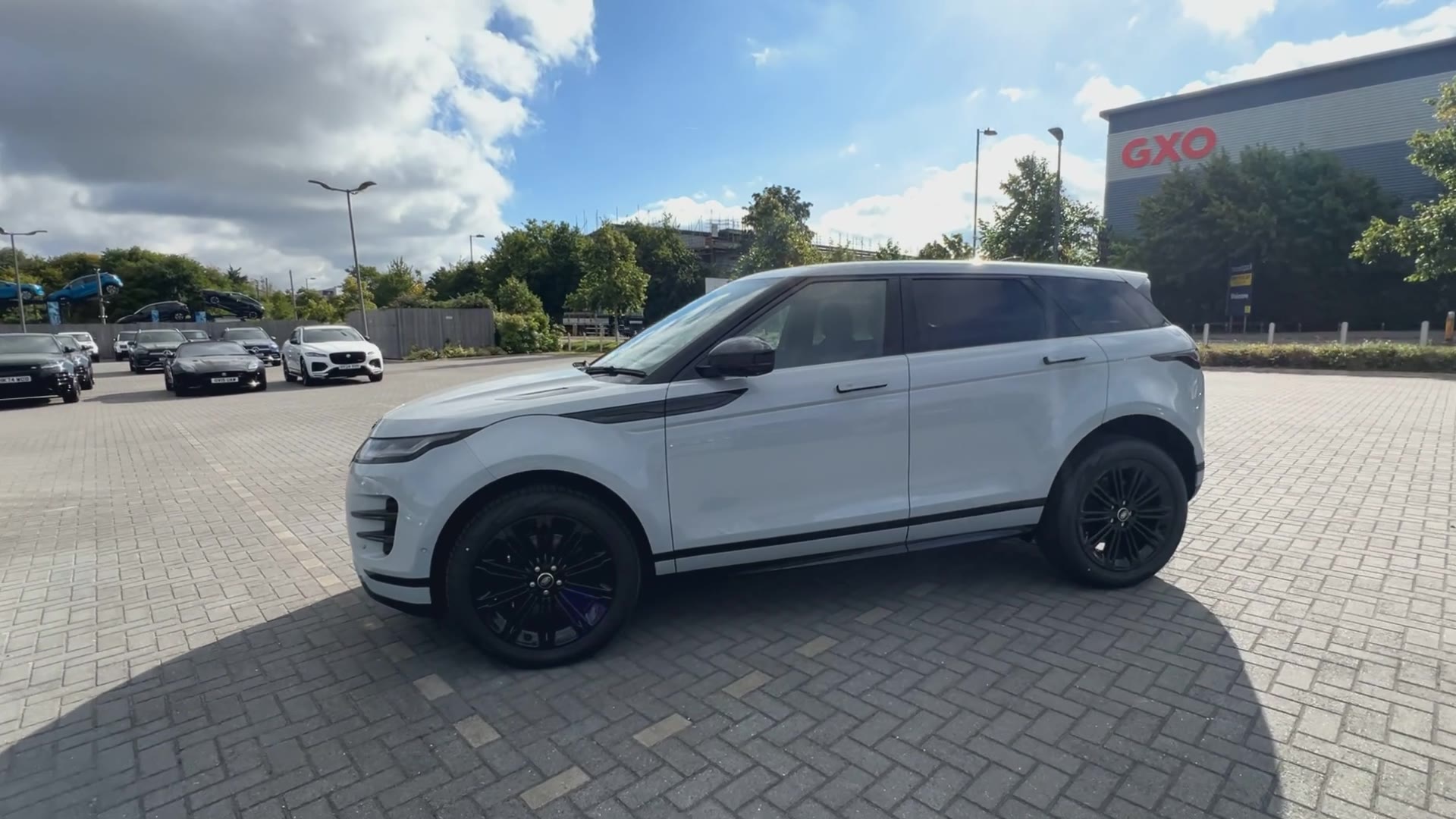 RANGE ROVER EVOQUE 2.0 D200 DYNAMIC SE 5DR AUTO HATCHBACK