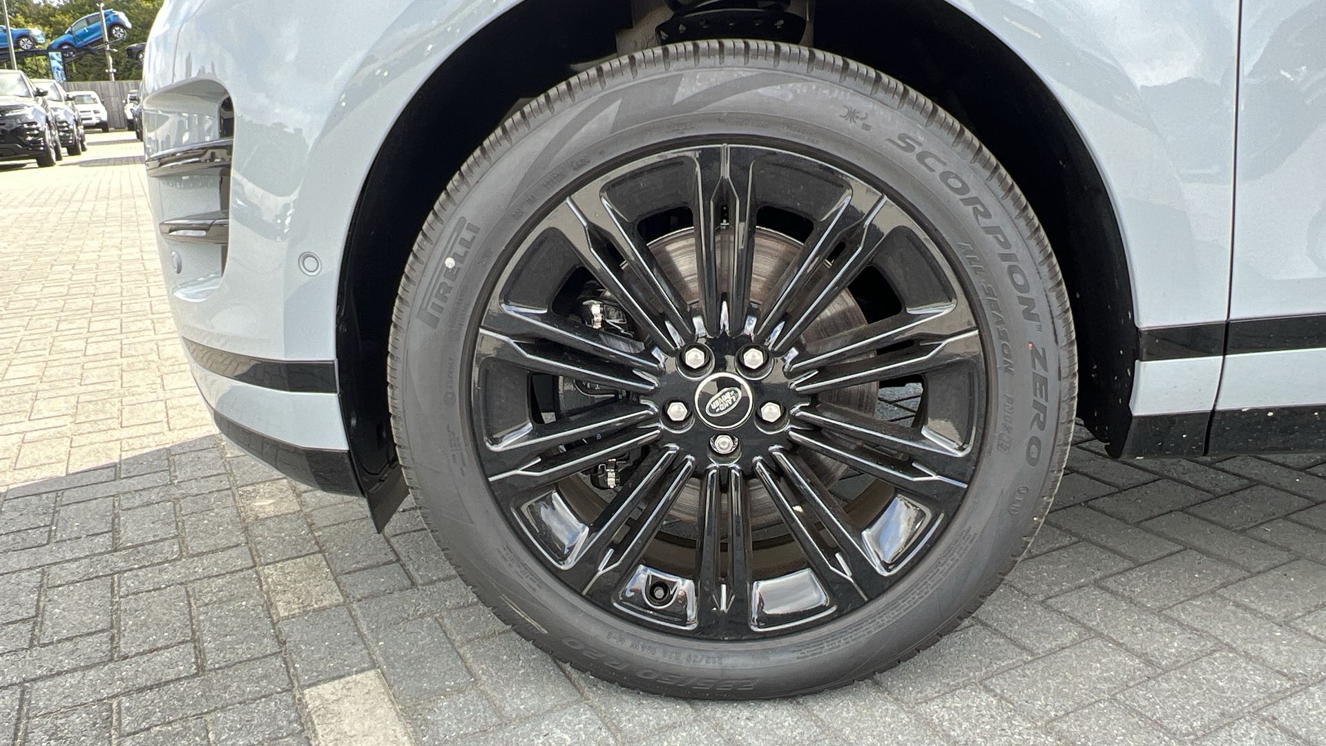 RANGE ROVER EVOQUE 2.0 D200 DYNAMIC SE 5DR AUTO HATCHBACK