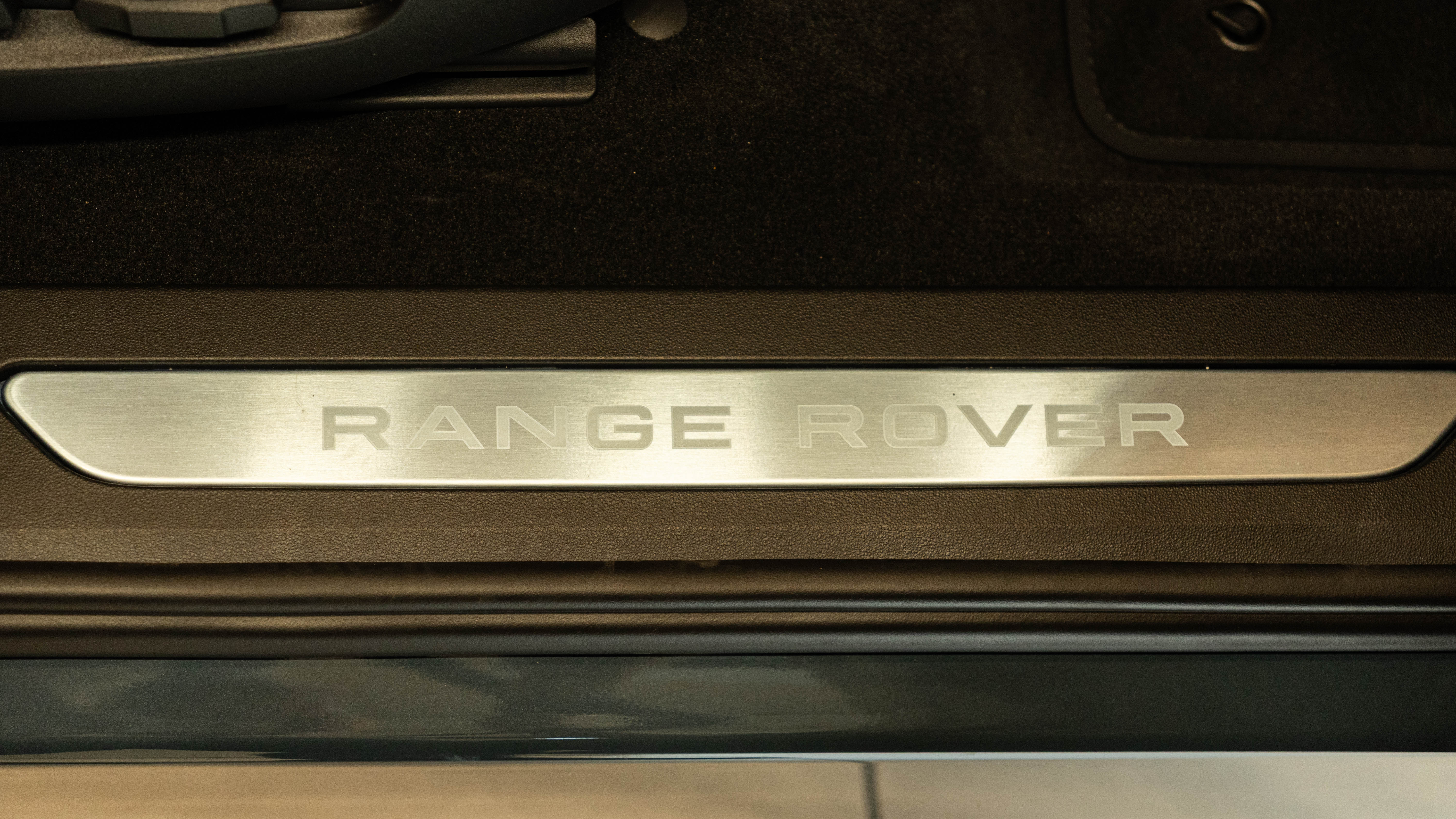 RANGE ROVER EVOQUE 2.0 D200 DYNAMIC SE 5DR AUTO HATCHBACK