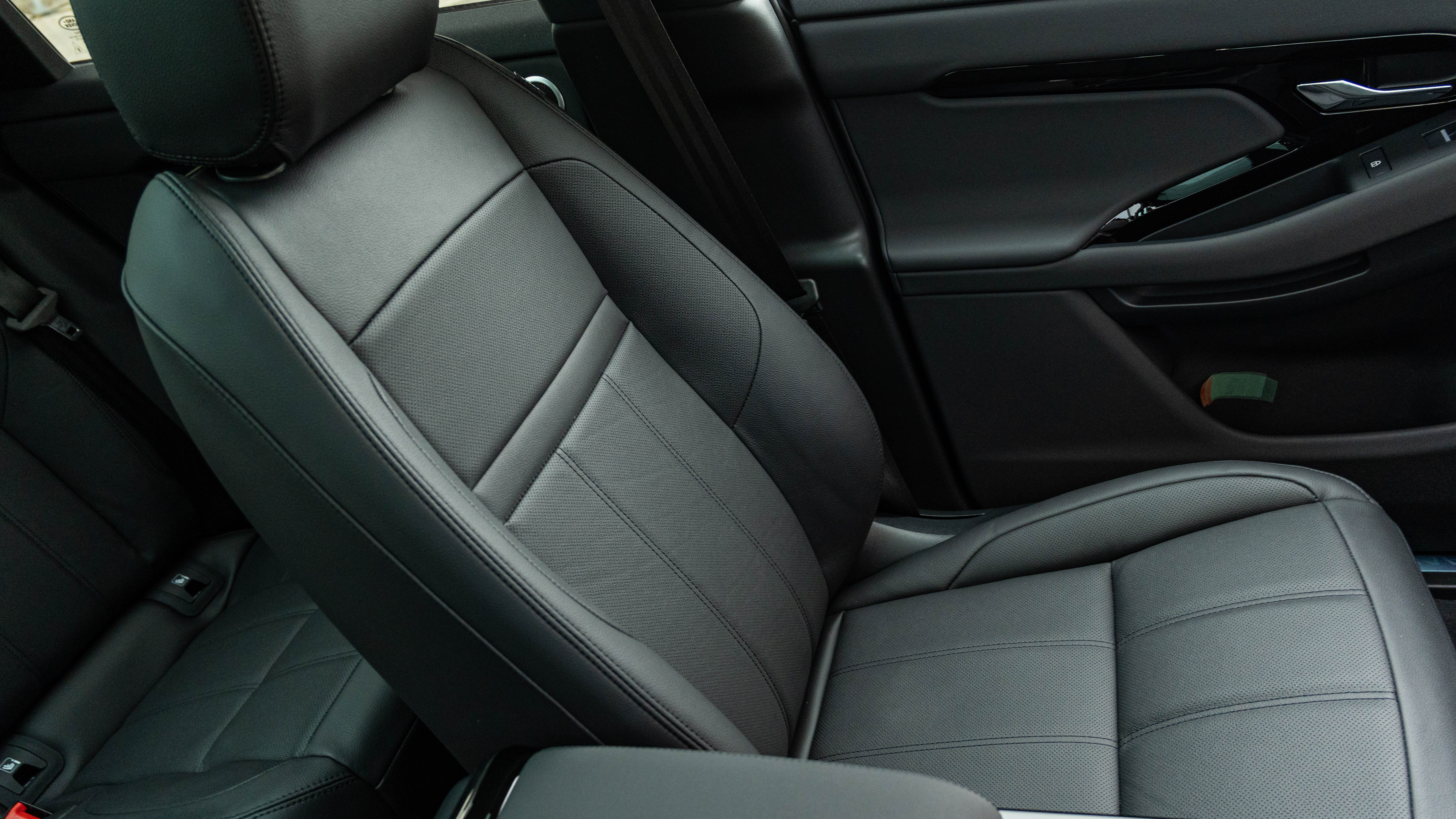 RANGE ROVER EVOQUE 2.0 D200 DYNAMIC SE 5DR AUTO HATCHBACK