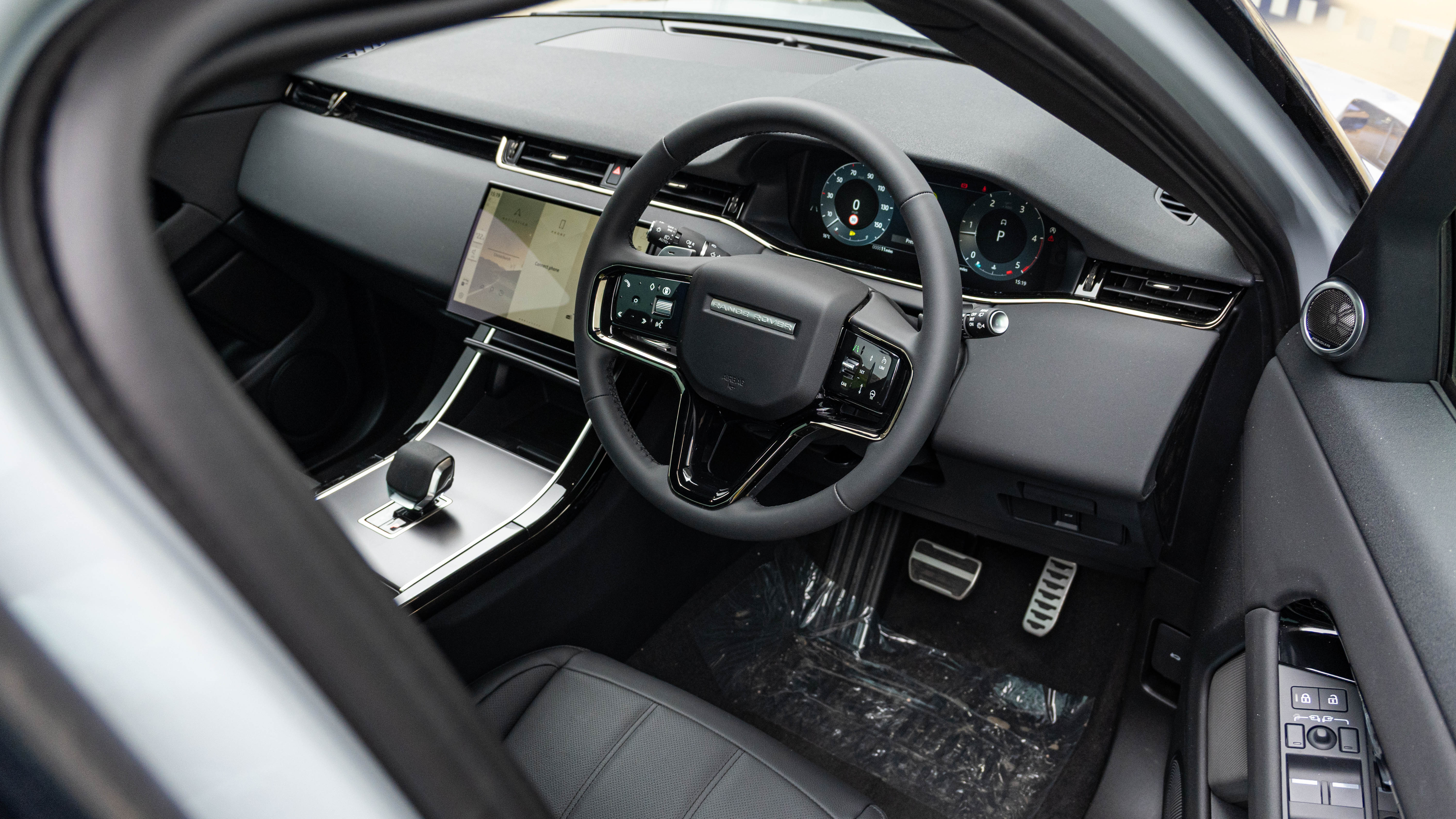 RANGE ROVER EVOQUE 2.0 D200 DYNAMIC SE 5DR AUTO HATCHBACK