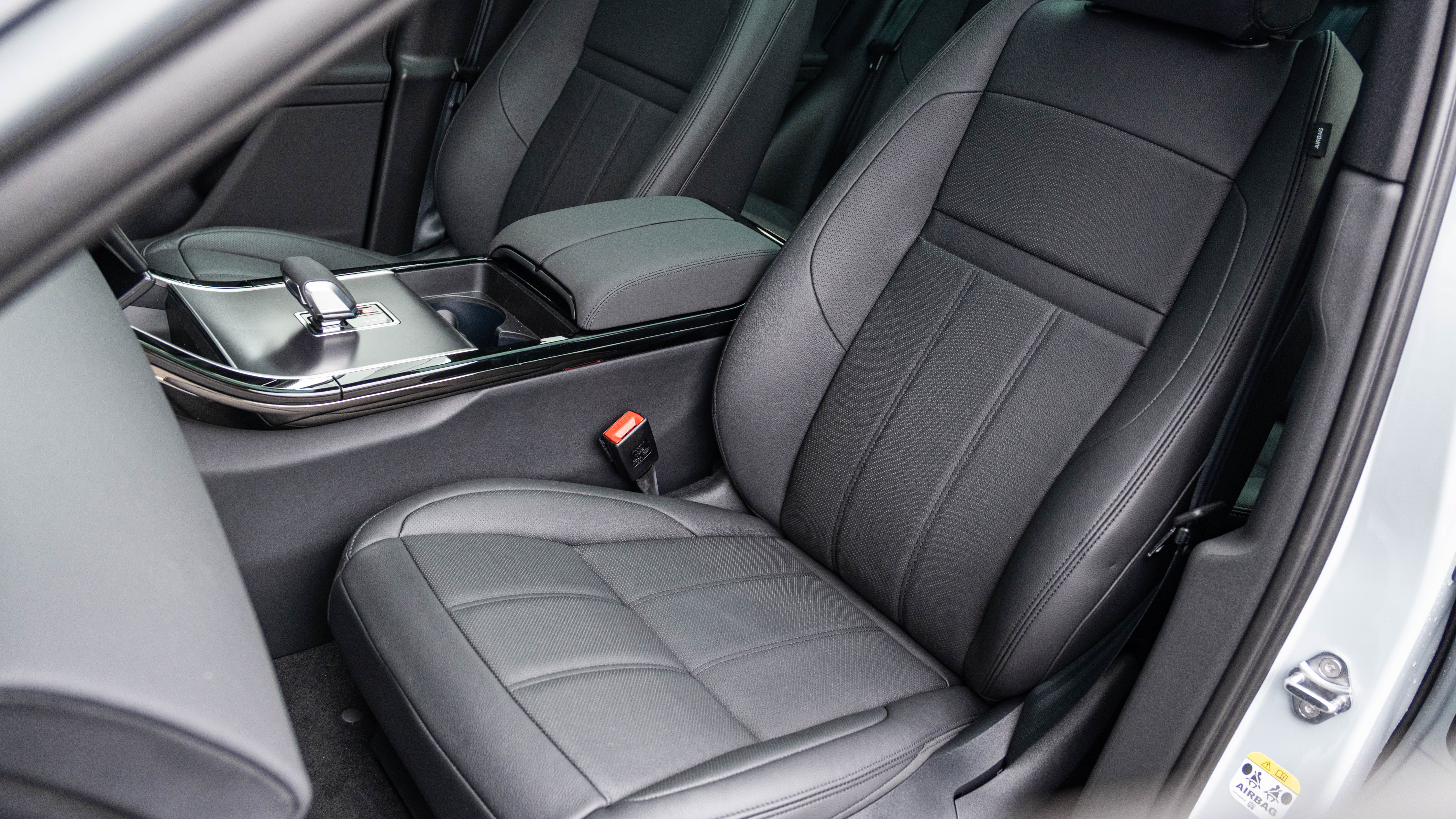 RANGE ROVER EVOQUE 2.0 D200 DYNAMIC SE 5DR AUTO HATCHBACK