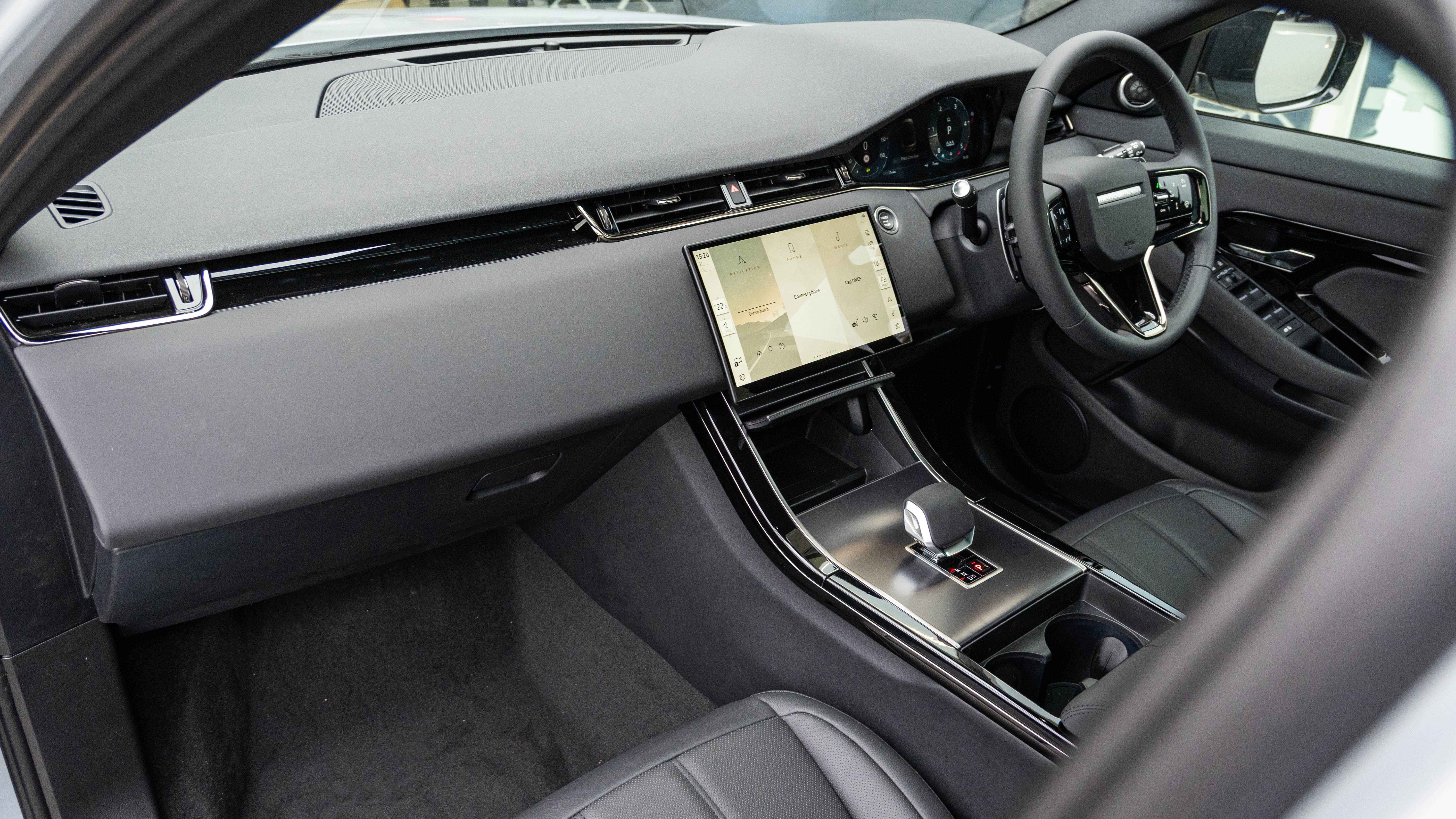 RANGE ROVER EVOQUE 2.0 D200 DYNAMIC SE 5DR AUTO HATCHBACK