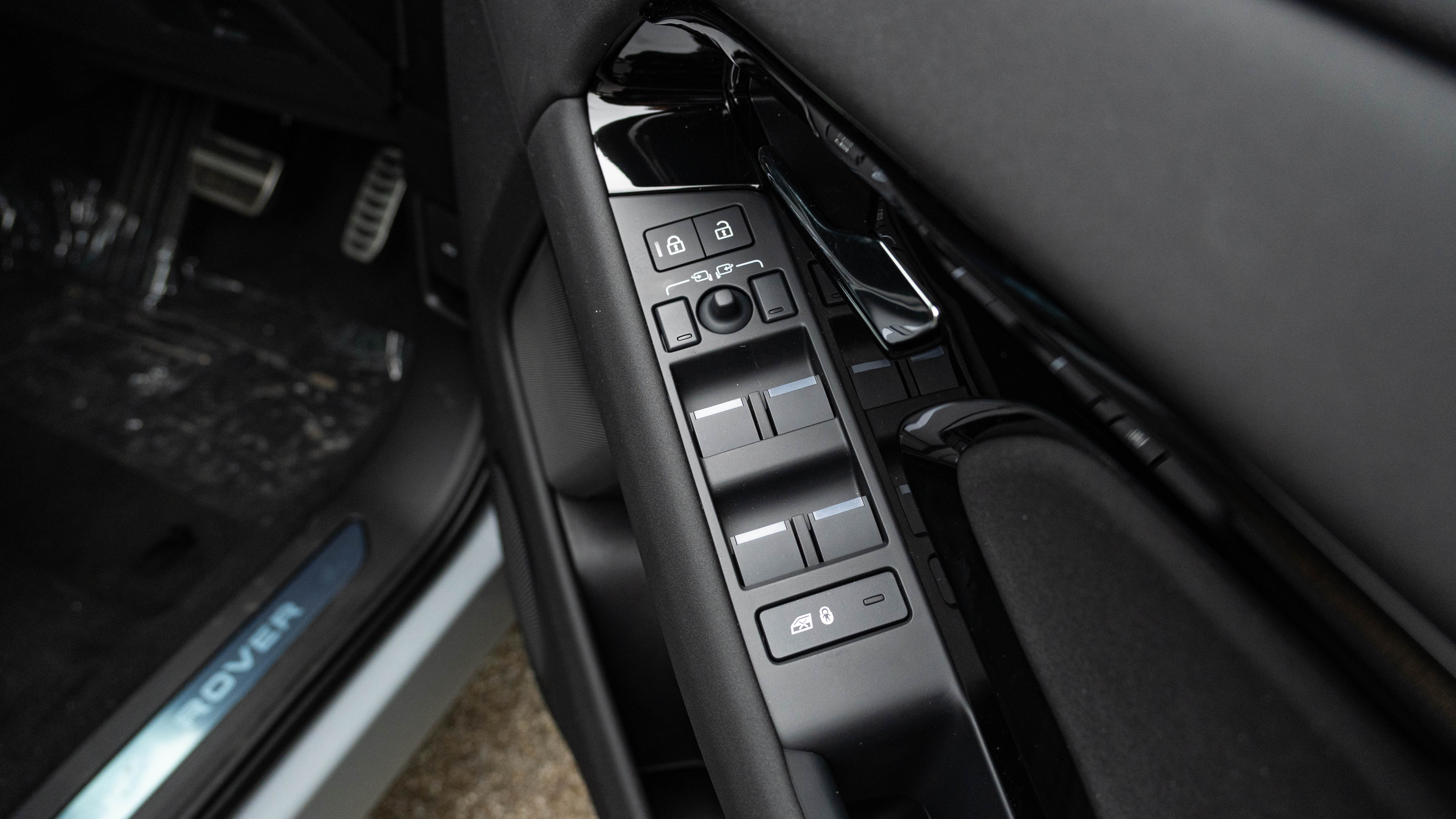 RANGE ROVER EVOQUE 2.0 D200 DYNAMIC SE 5DR AUTO HATCHBACK