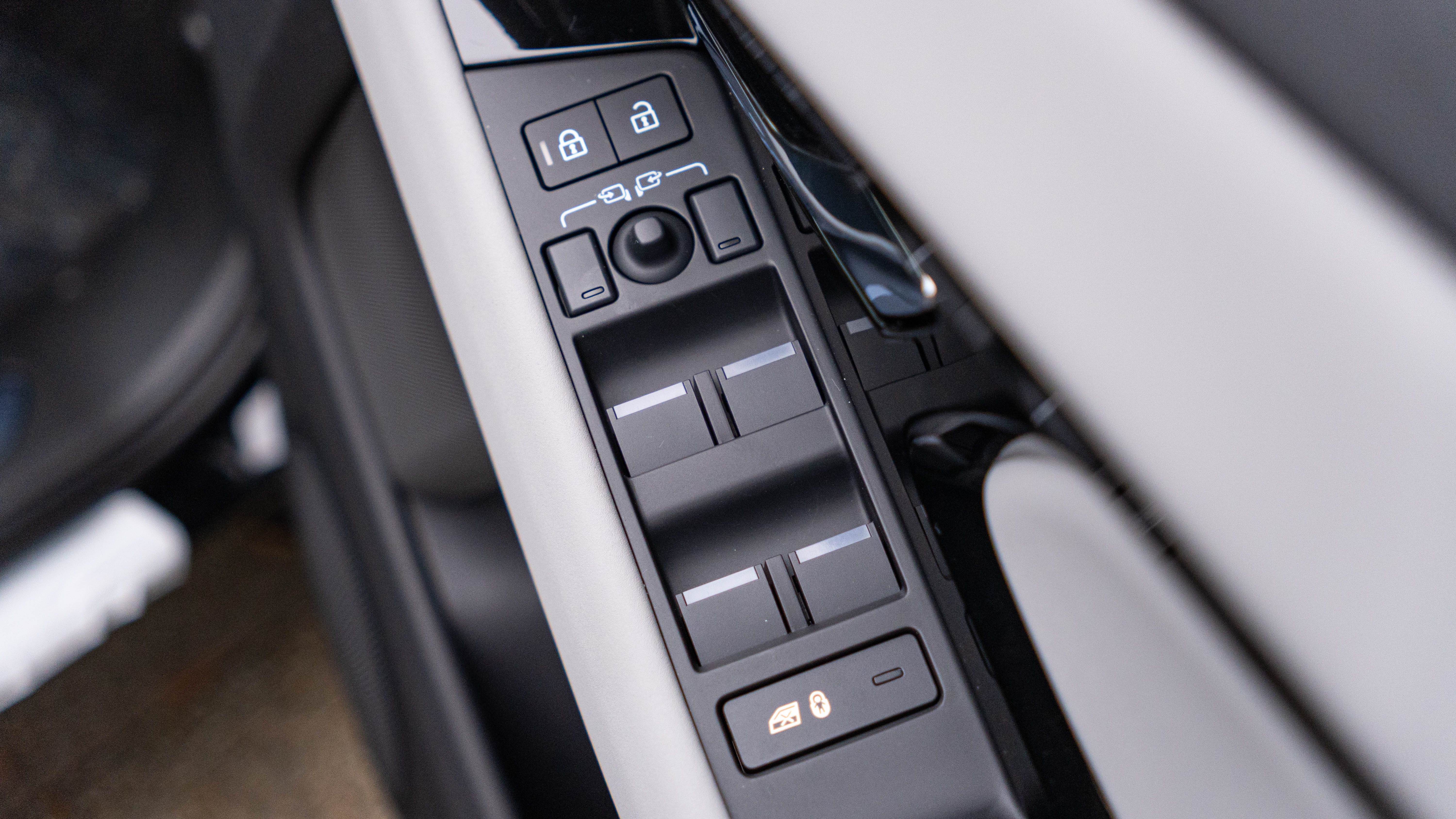 RANGE ROVER EVOQUE 2.0 D200 DYNAMIC SE 5DR AUTO HATCHBACK