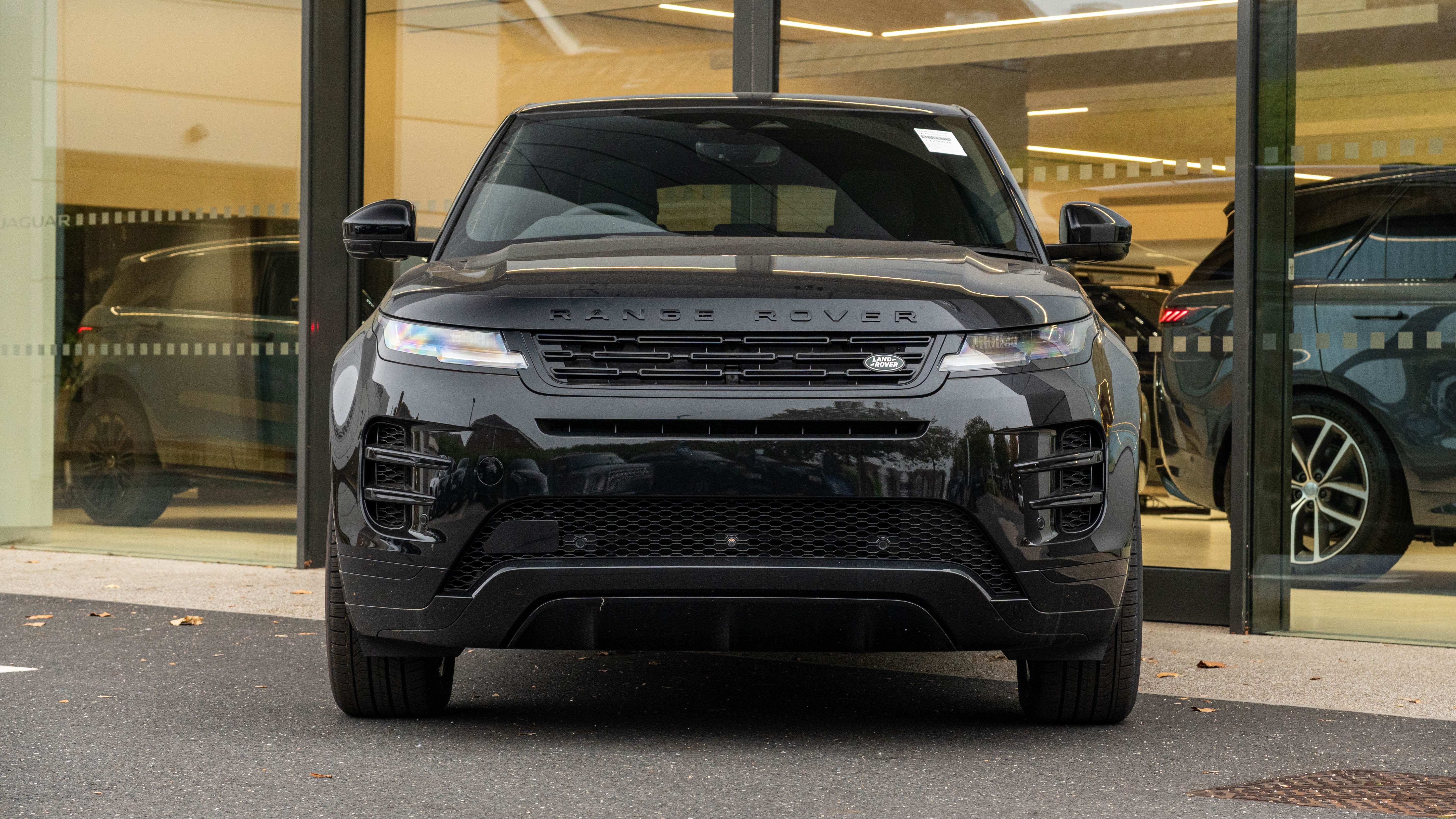 RANGE ROVER EVOQUE 2.0 D200 DYNAMIC SE 5DR AUTO HATCHBACK