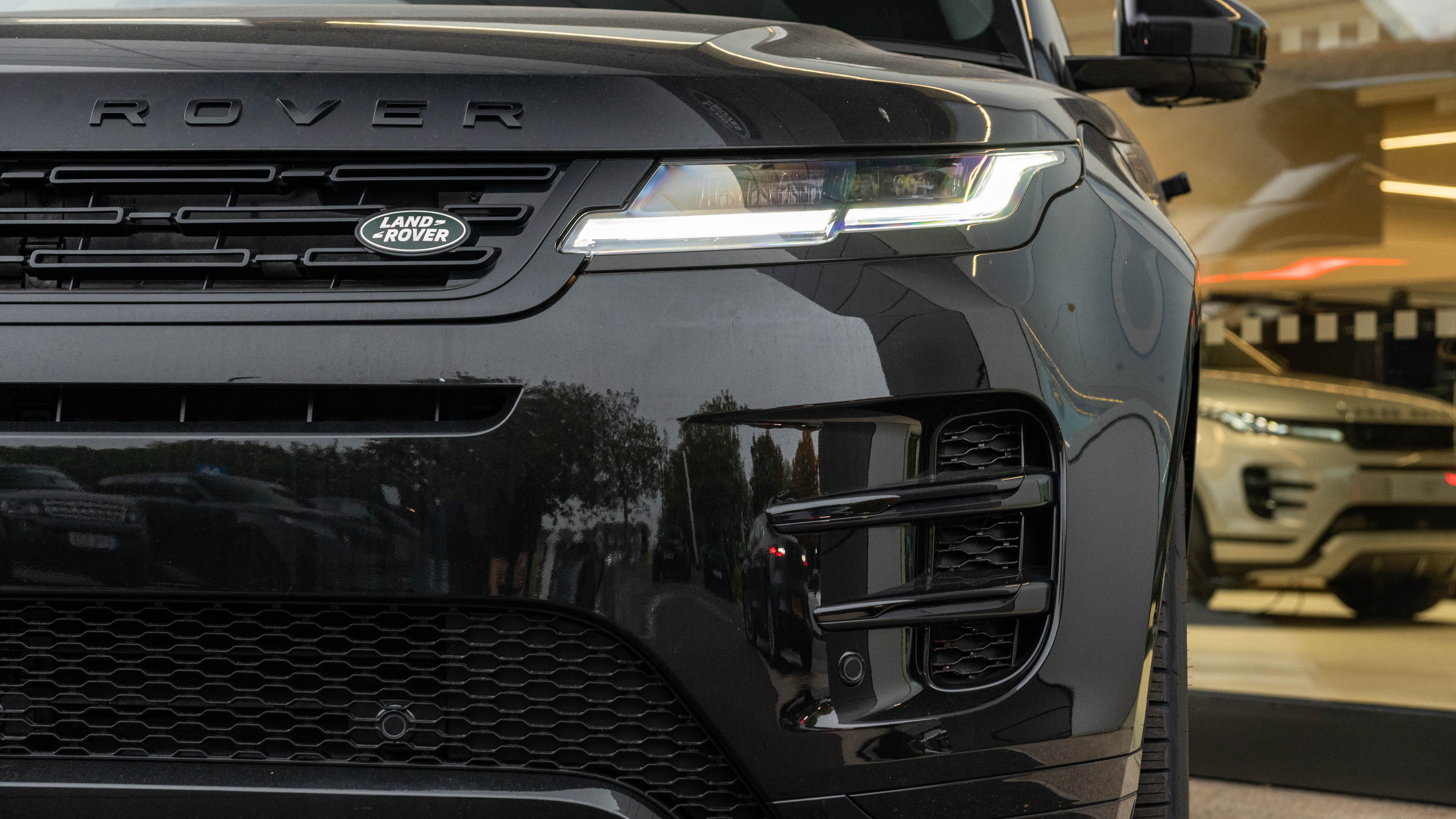 RANGE ROVER EVOQUE 2.0 D200 DYNAMIC SE 5DR AUTO HATCHBACK