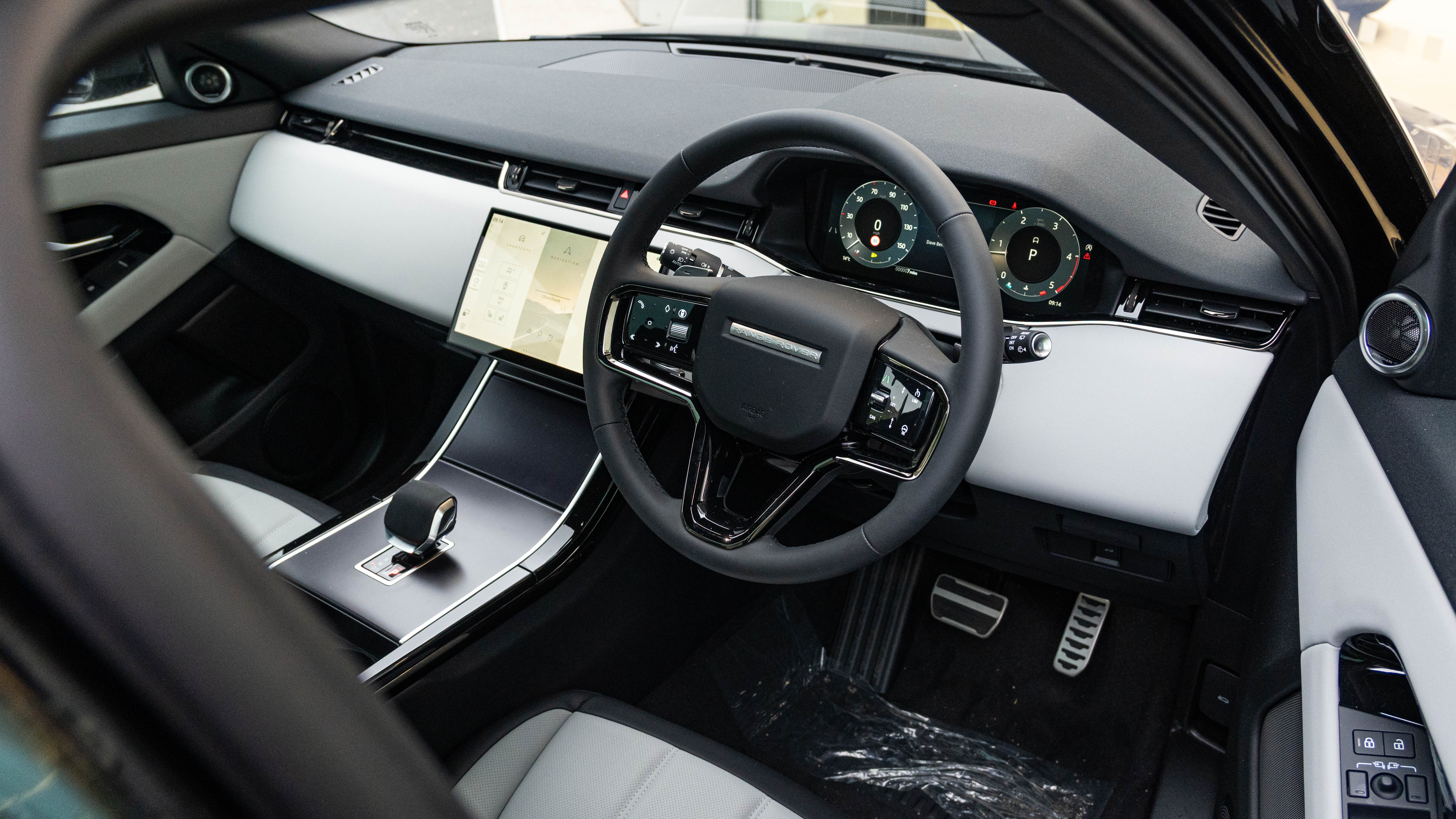 RANGE ROVER EVOQUE 2.0 D200 DYNAMIC SE 5DR AUTO HATCHBACK