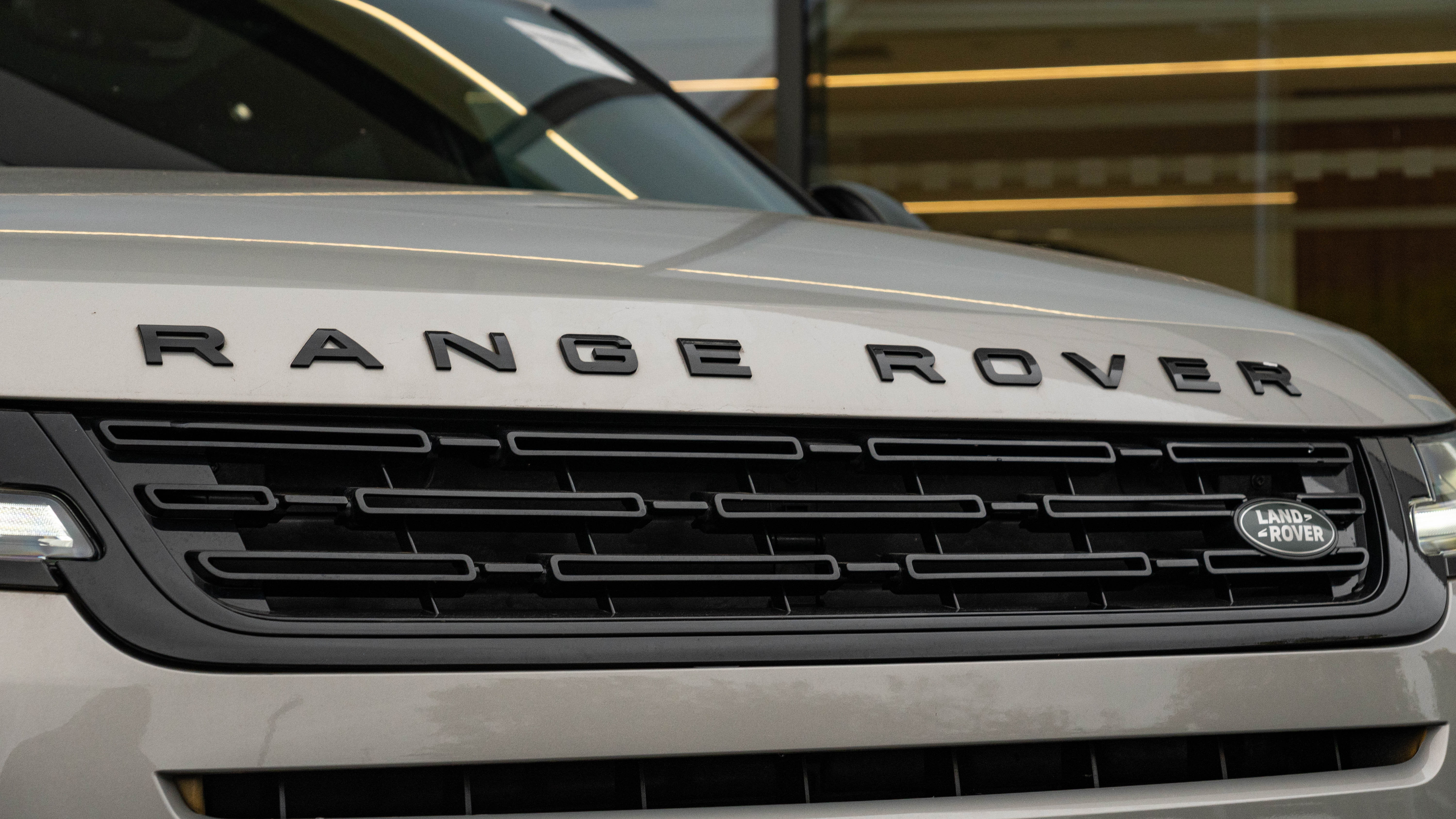 RANGE ROVER EVOQUE 2.0 D200 DYNAMIC SE 5DR AUTO HATCHBACK