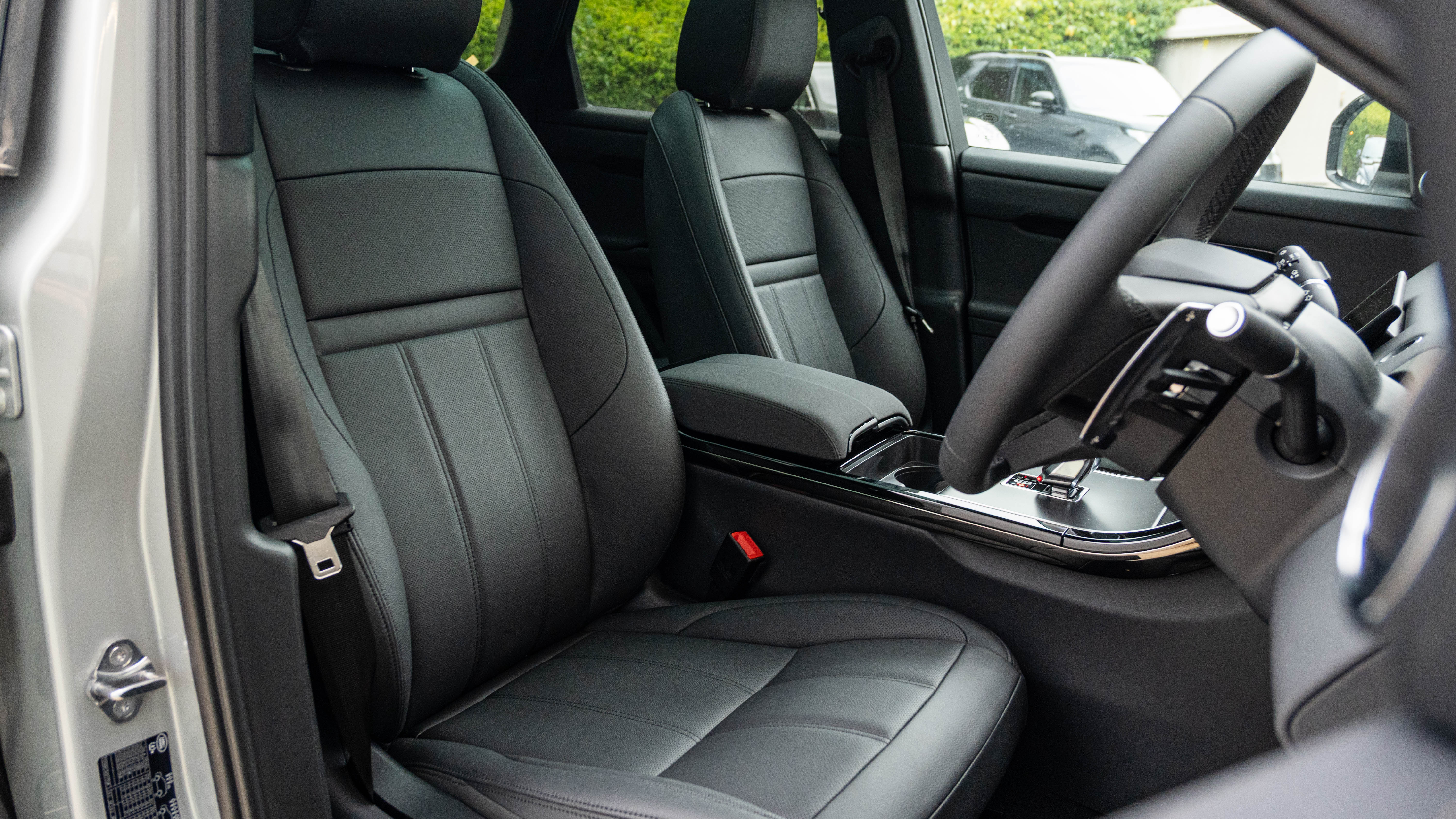 RANGE ROVER EVOQUE 2.0 D200 DYNAMIC SE 5DR AUTO HATCHBACK
