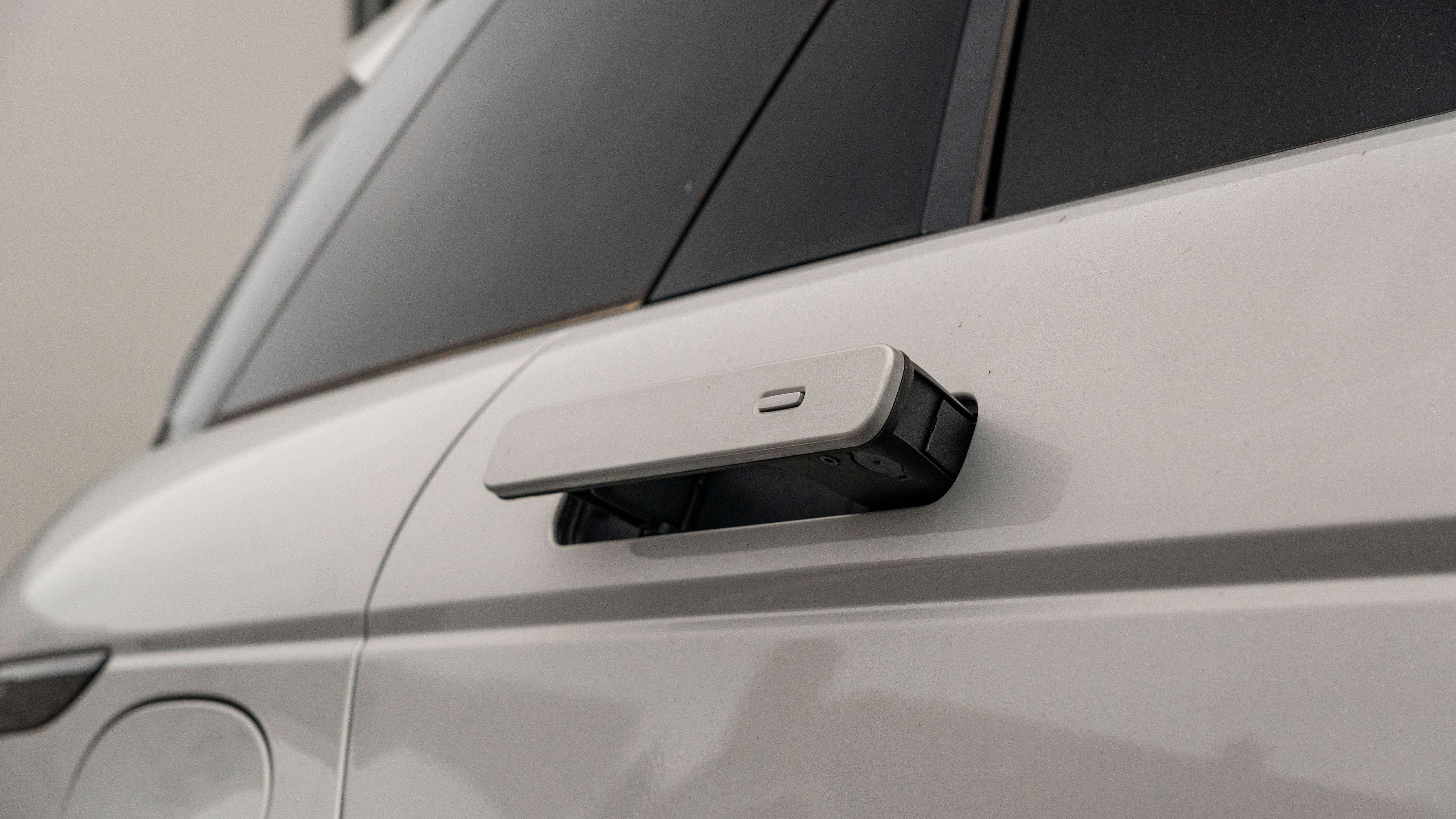 RANGE ROVER EVOQUE 2.0 D200 DYNAMIC SE 5DR AUTO HATCHBACK