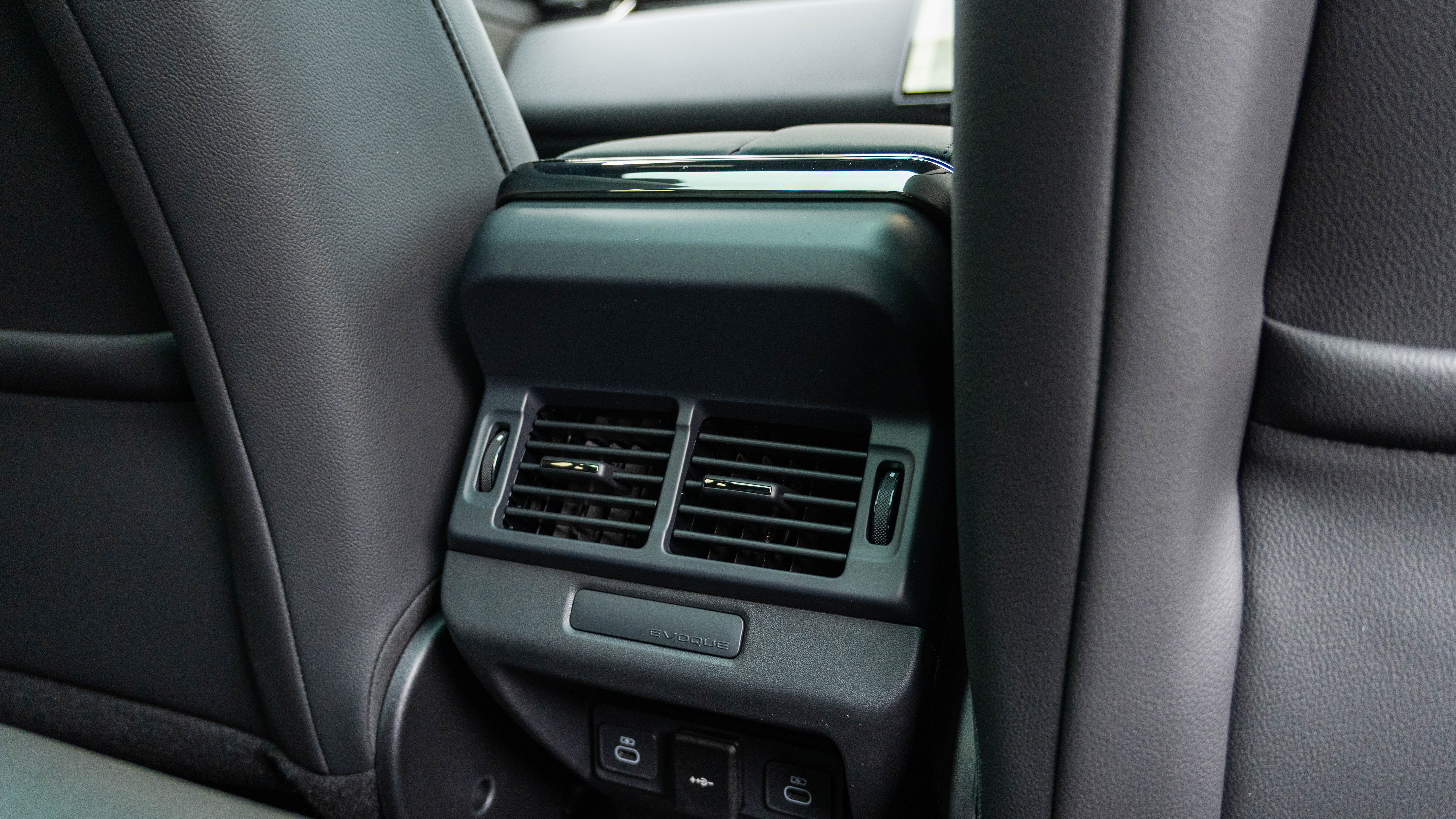 RANGE ROVER EVOQUE 2.0 D200 DYNAMIC SE 5DR AUTO HATCHBACK