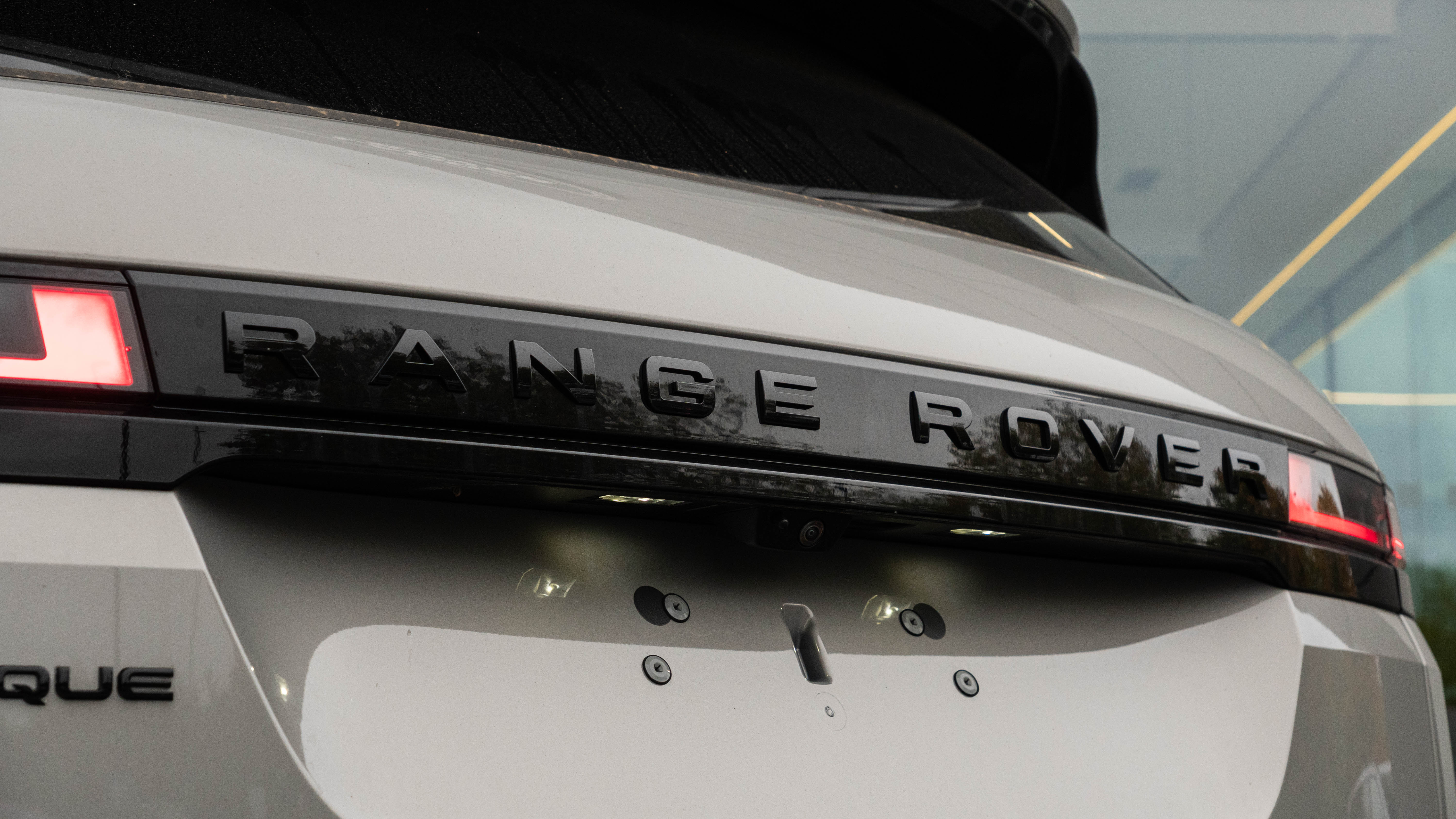 RANGE ROVER EVOQUE 2.0 D200 DYNAMIC SE 5DR AUTO HATCHBACK