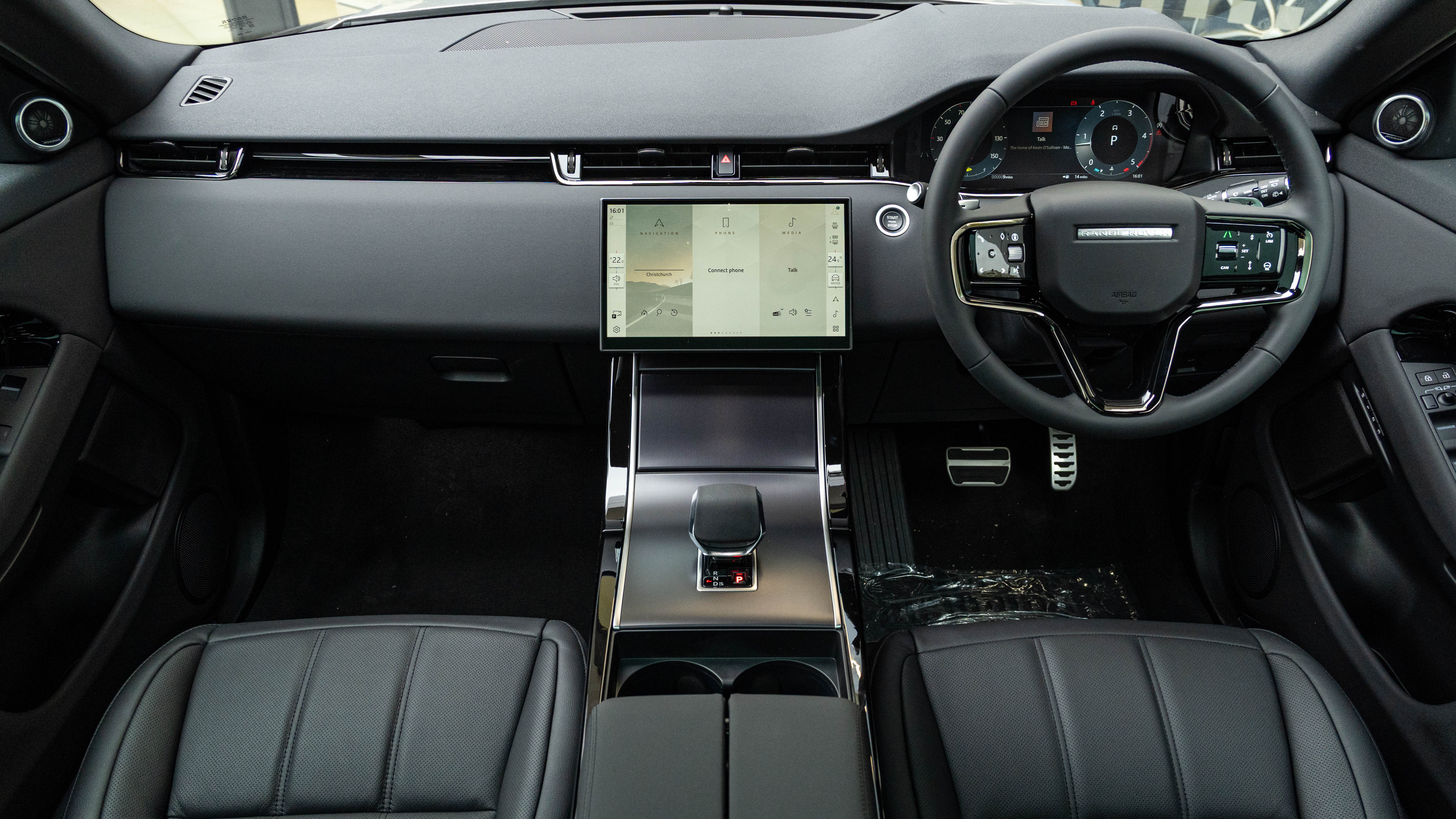 RANGE ROVER EVOQUE 2.0 D200 DYNAMIC SE 5DR AUTO HATCHBACK