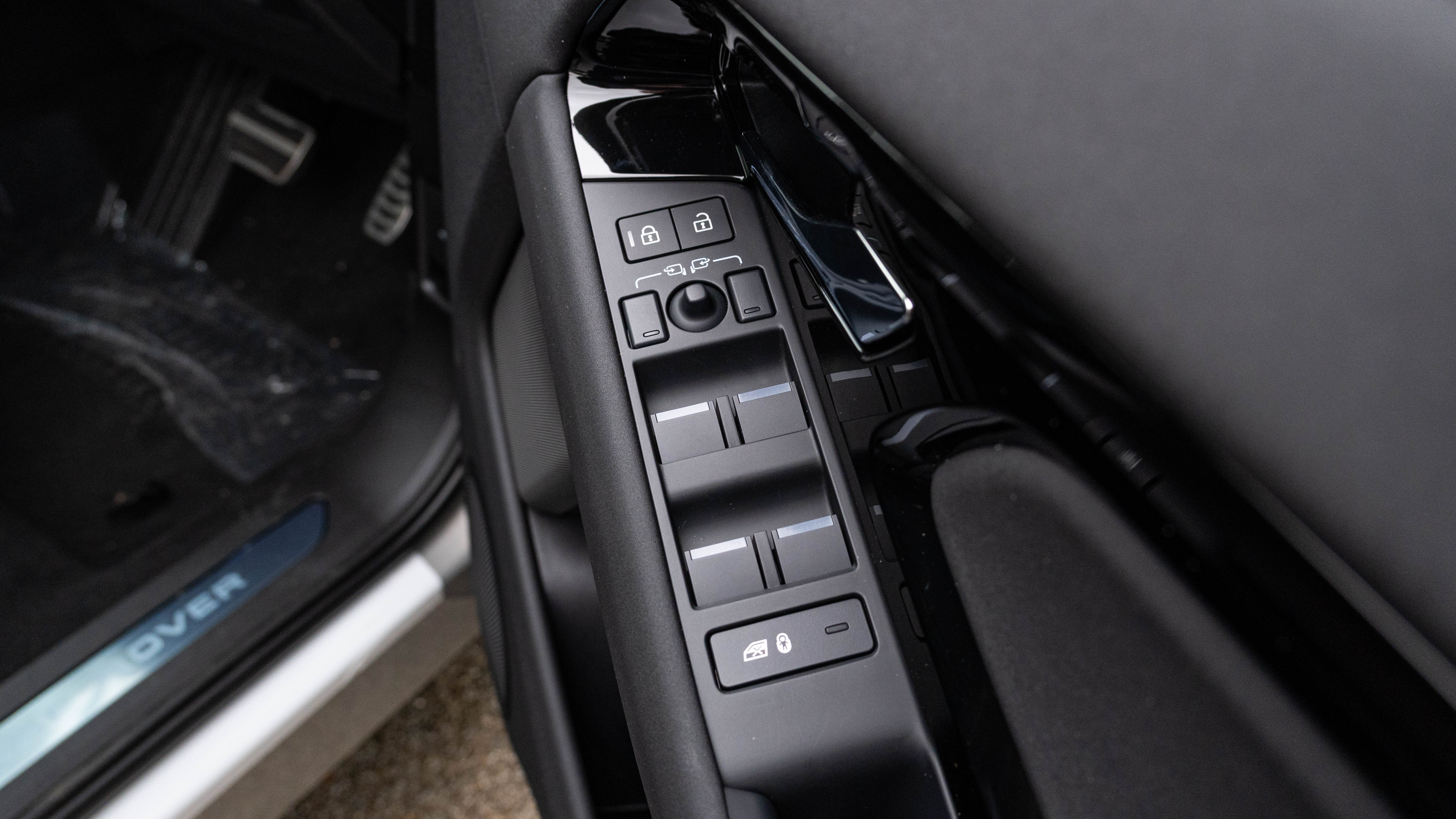 RANGE ROVER EVOQUE 2.0 D200 DYNAMIC SE 5DR AUTO HATCHBACK