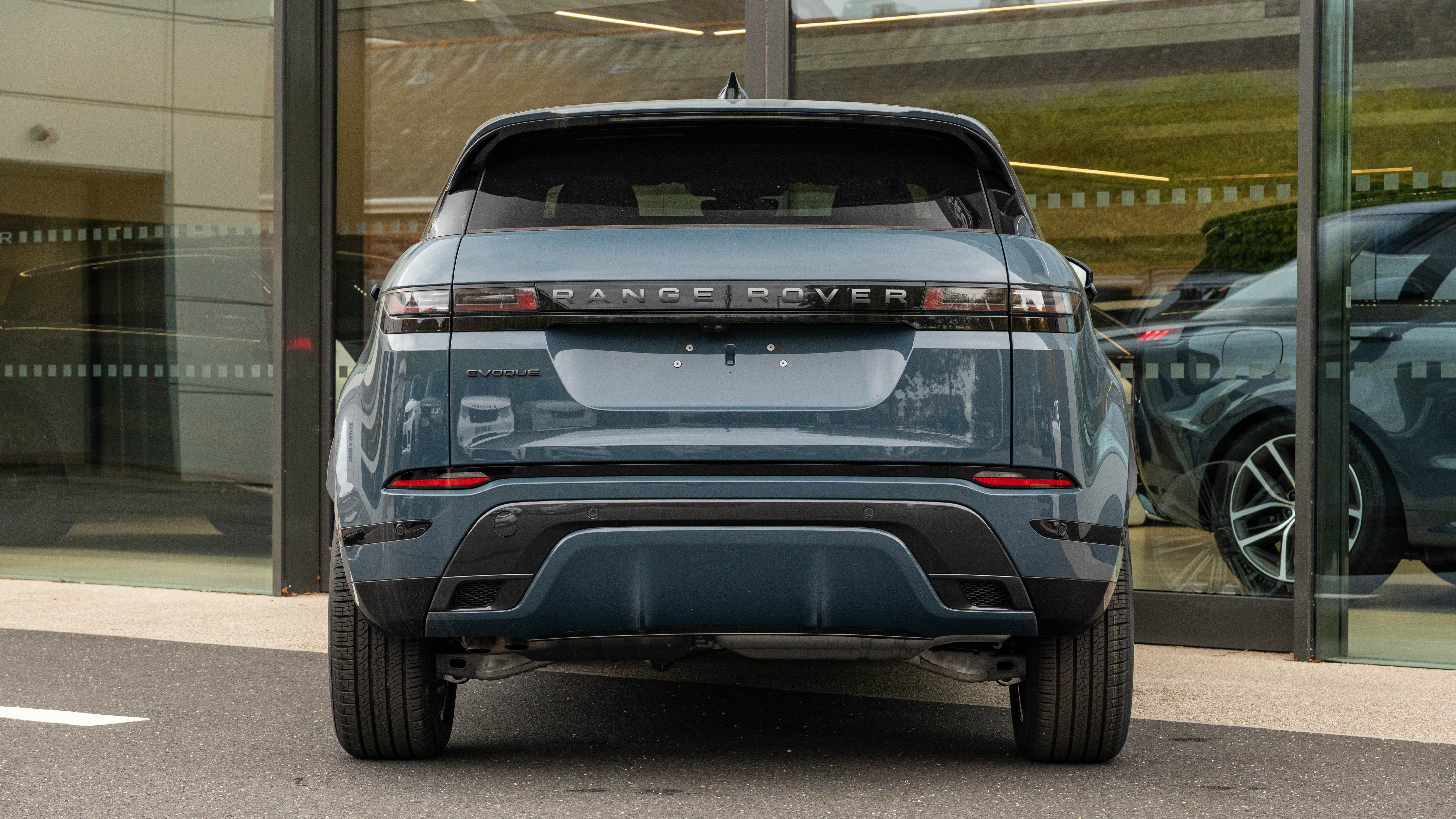 RANGE ROVER EVOQUE 2.0 D200 DYNAMIC SE 5DR AUTO HATCHBACK