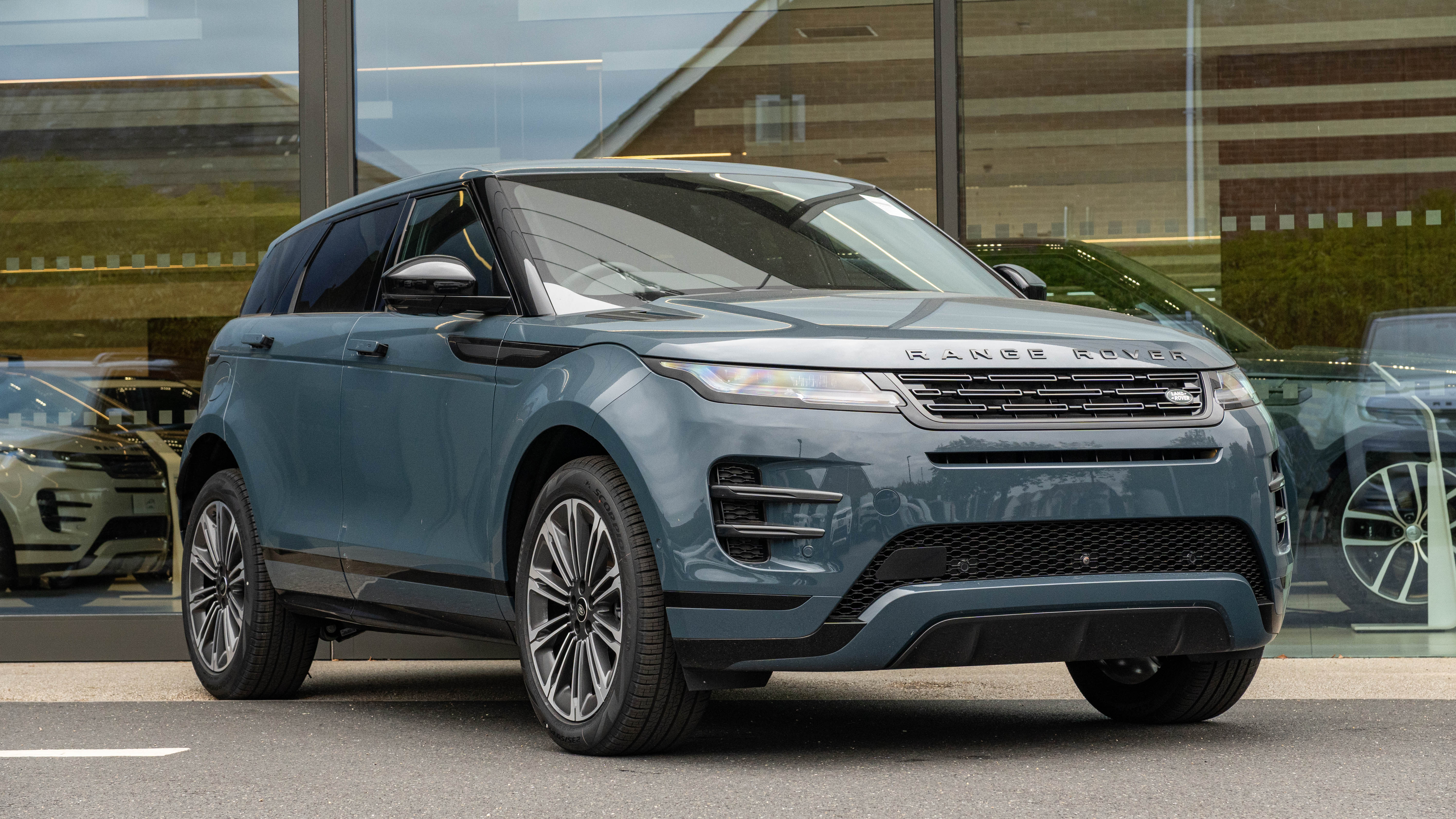 RANGE ROVER EVOQUE 2.0 D200 DYNAMIC SE 5DR AUTO HATCHBACK