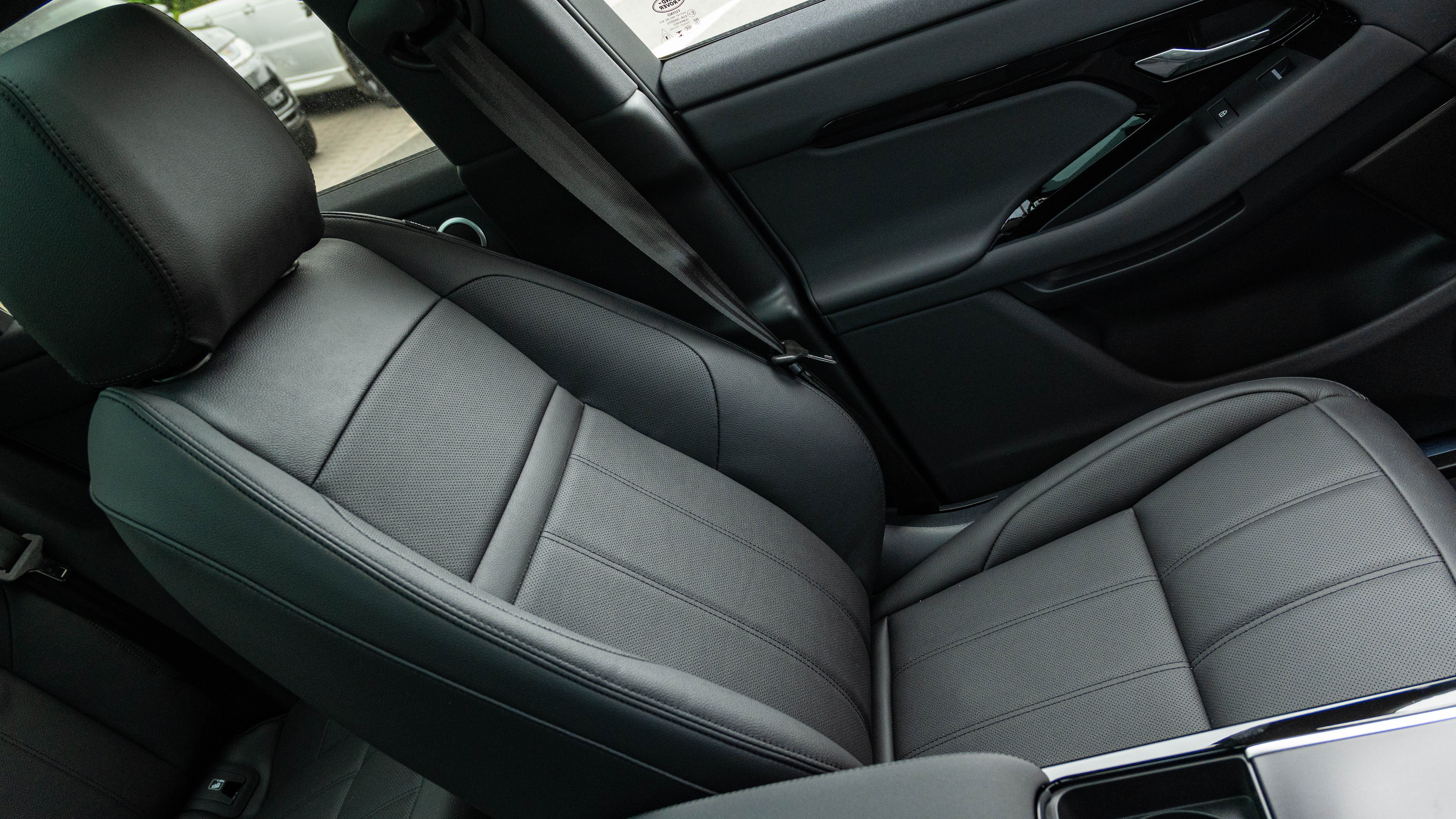 RANGE ROVER EVOQUE 2.0 D200 DYNAMIC SE 5DR AUTO HATCHBACK