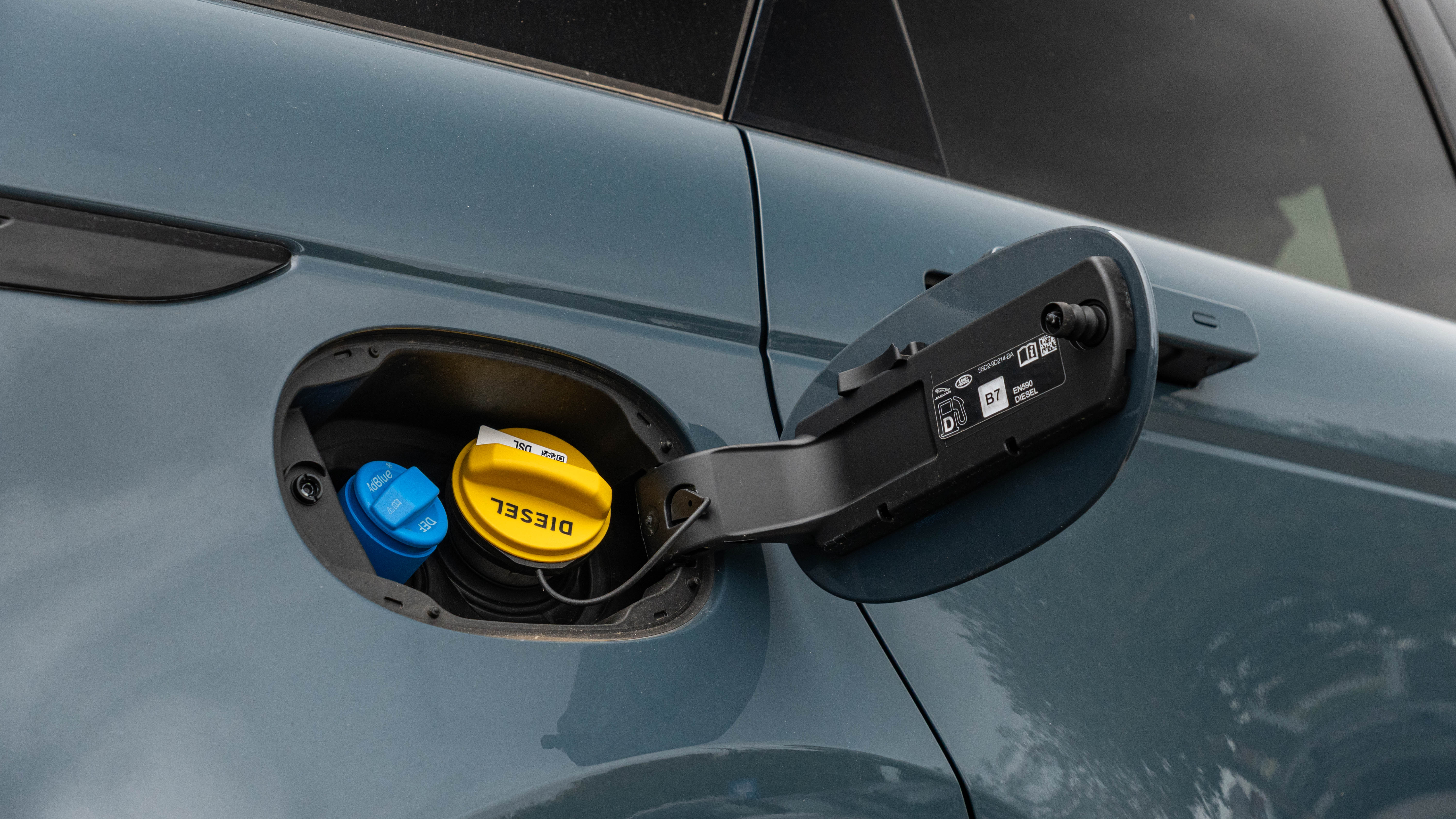 RANGE ROVER EVOQUE 2.0 D200 DYNAMIC SE 5DR AUTO HATCHBACK