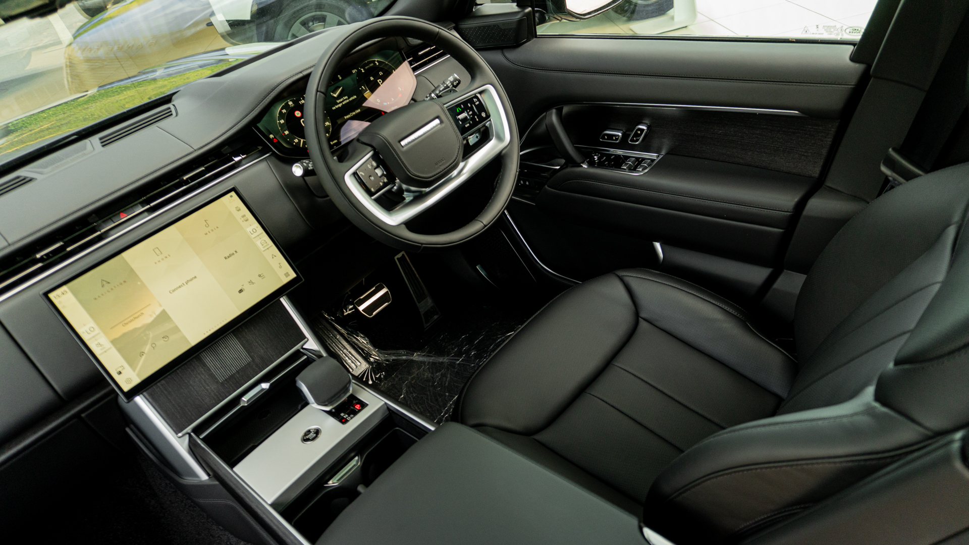 D350