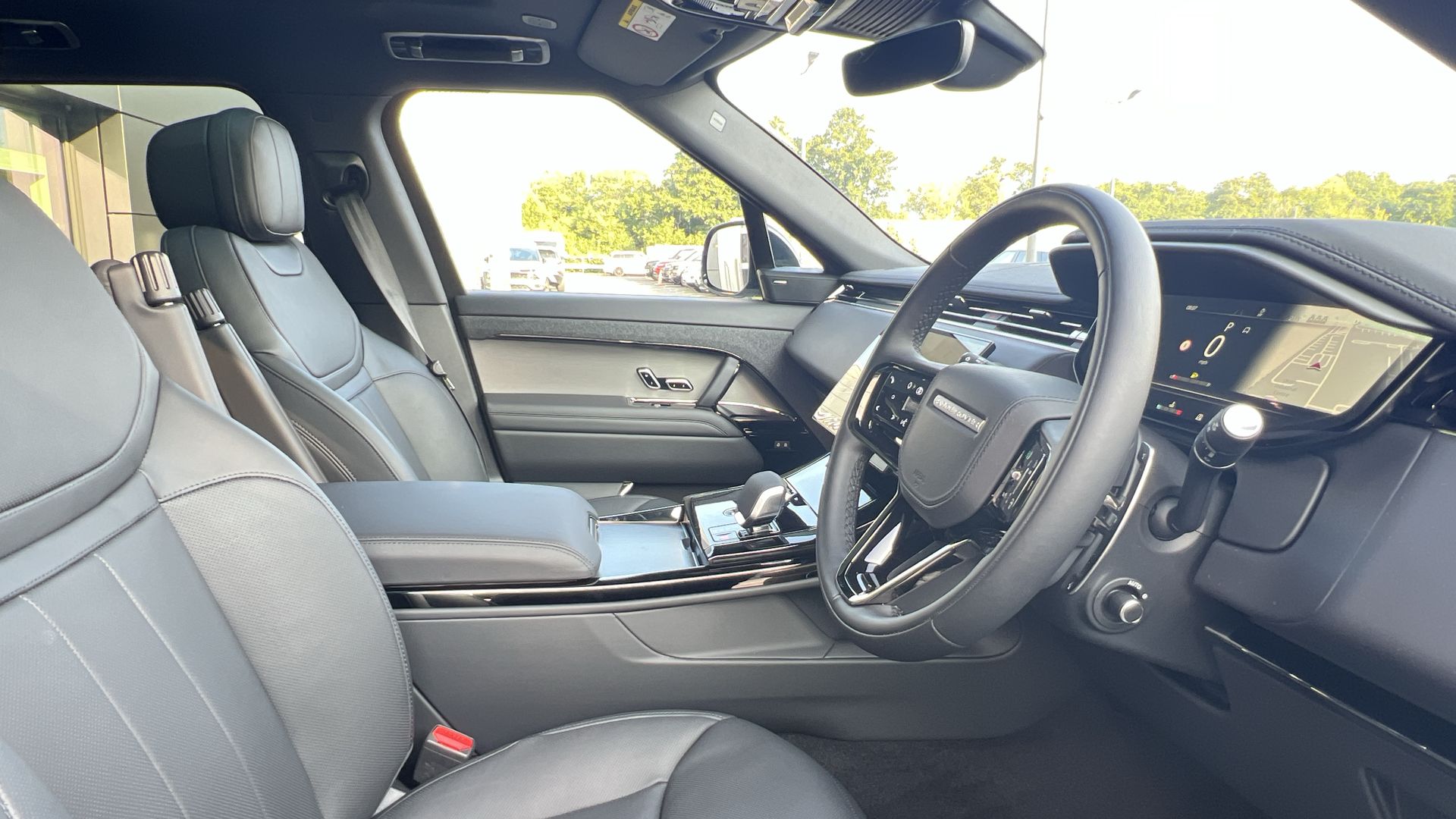 RANGE ROVER SPORT 3.0 D300 DYNAMIC SE 5DR AUTO ESTATE