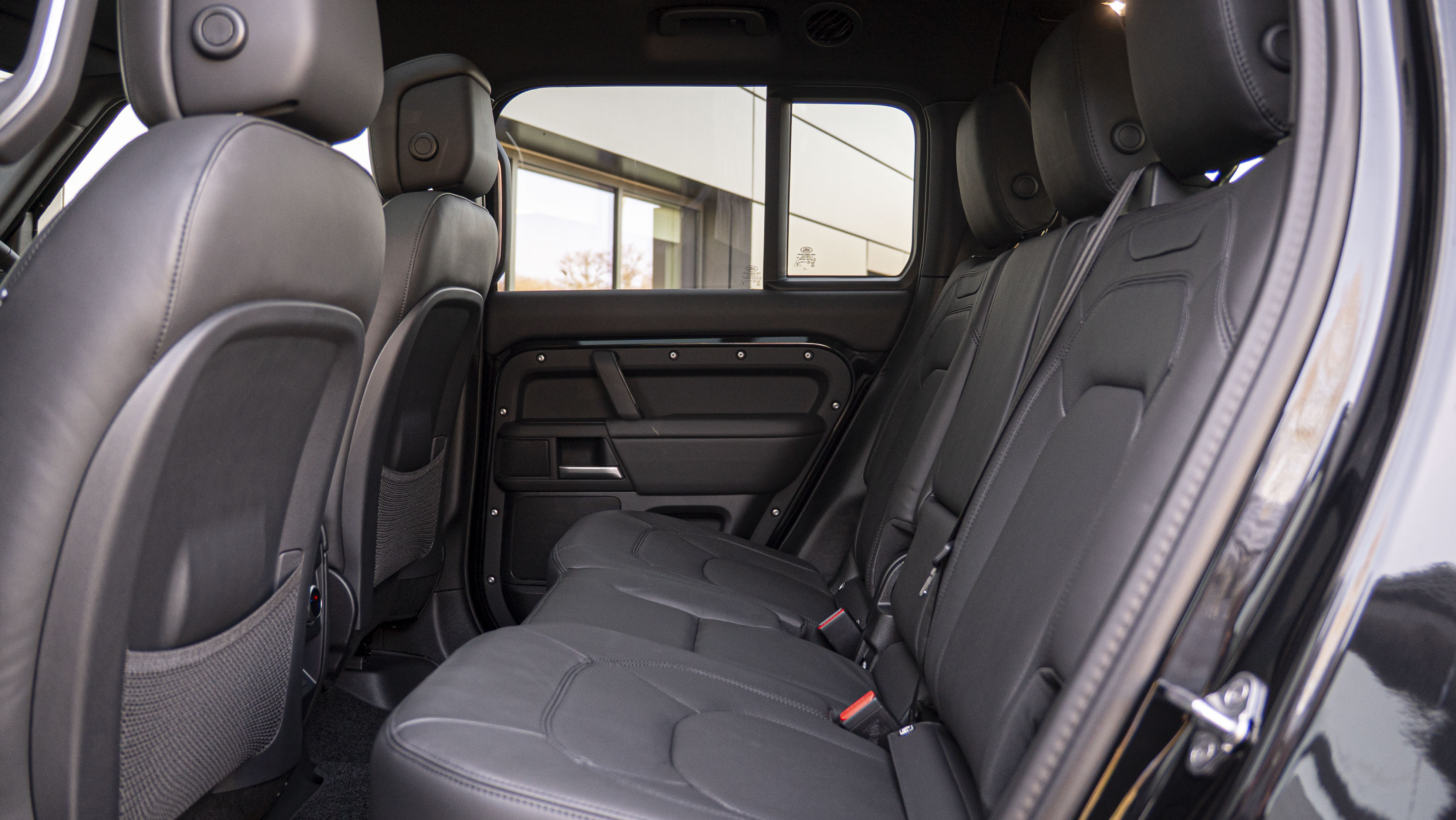 DEFENDER 3.0 D350 X-DYNAMIC HSE 130 5DR AUTO ESTATE