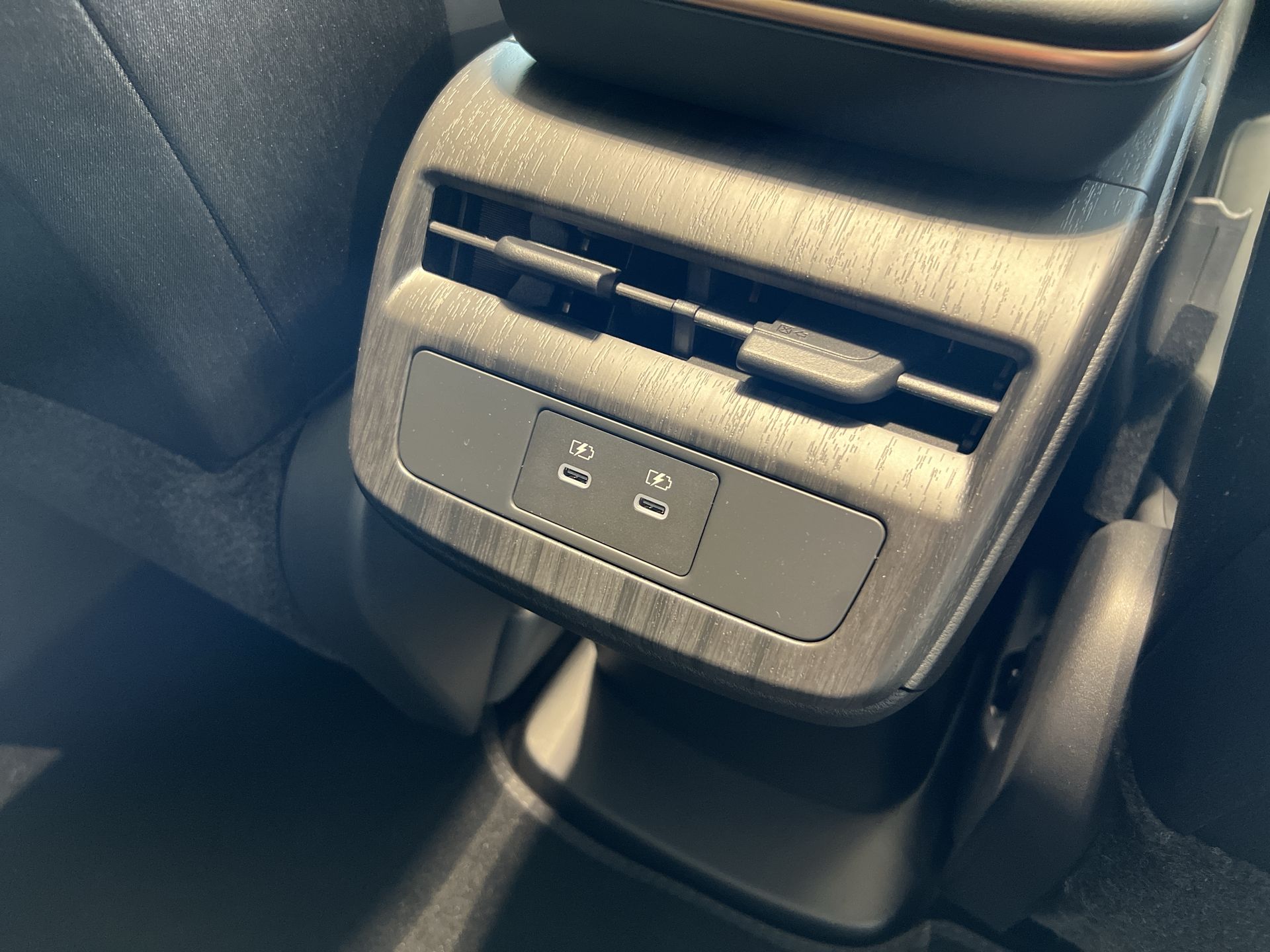 ARIYA 178KW ADVANCE 87KWH 22KWCH 5DR AUTO [SKY PACK] HATCHBACK