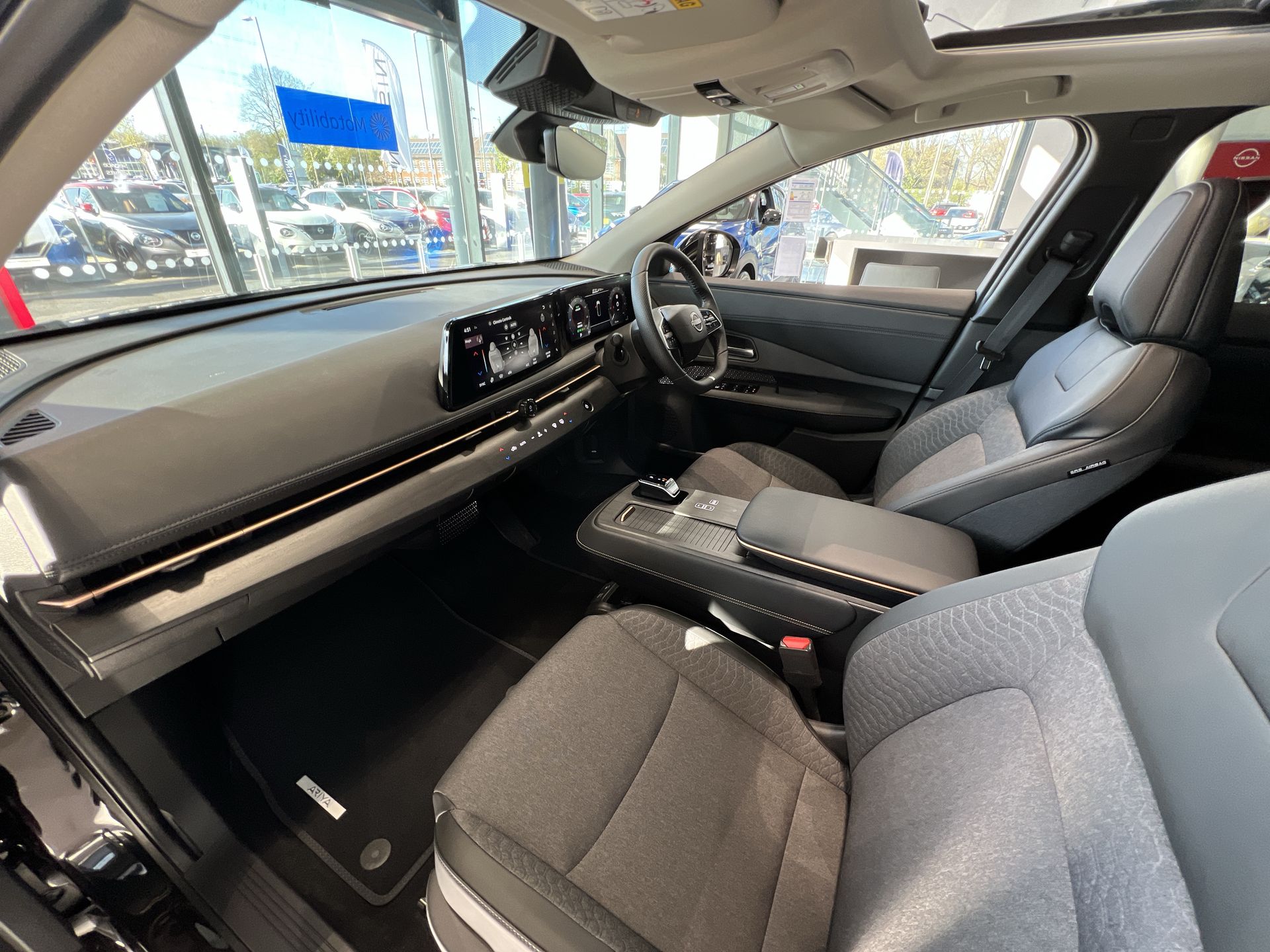 ARIYA 178KW ADVANCE 87KWH 22KWCH 5DR AUTO [SKY PACK] HATCHBACK