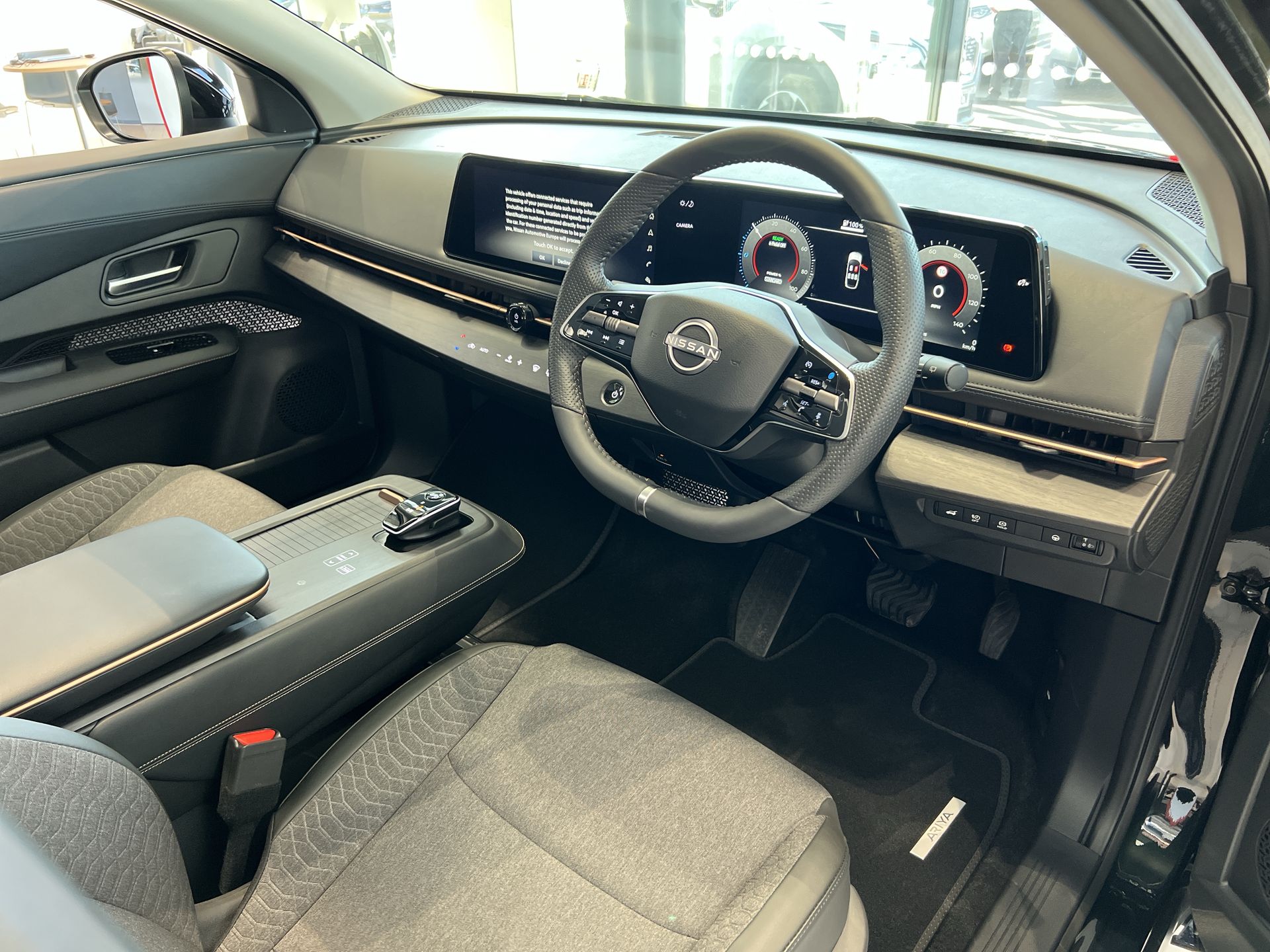 ARIYA 178KW ADVANCE 87KWH 22KWCH 5DR AUTO [SKY PACK] HATCHBACK