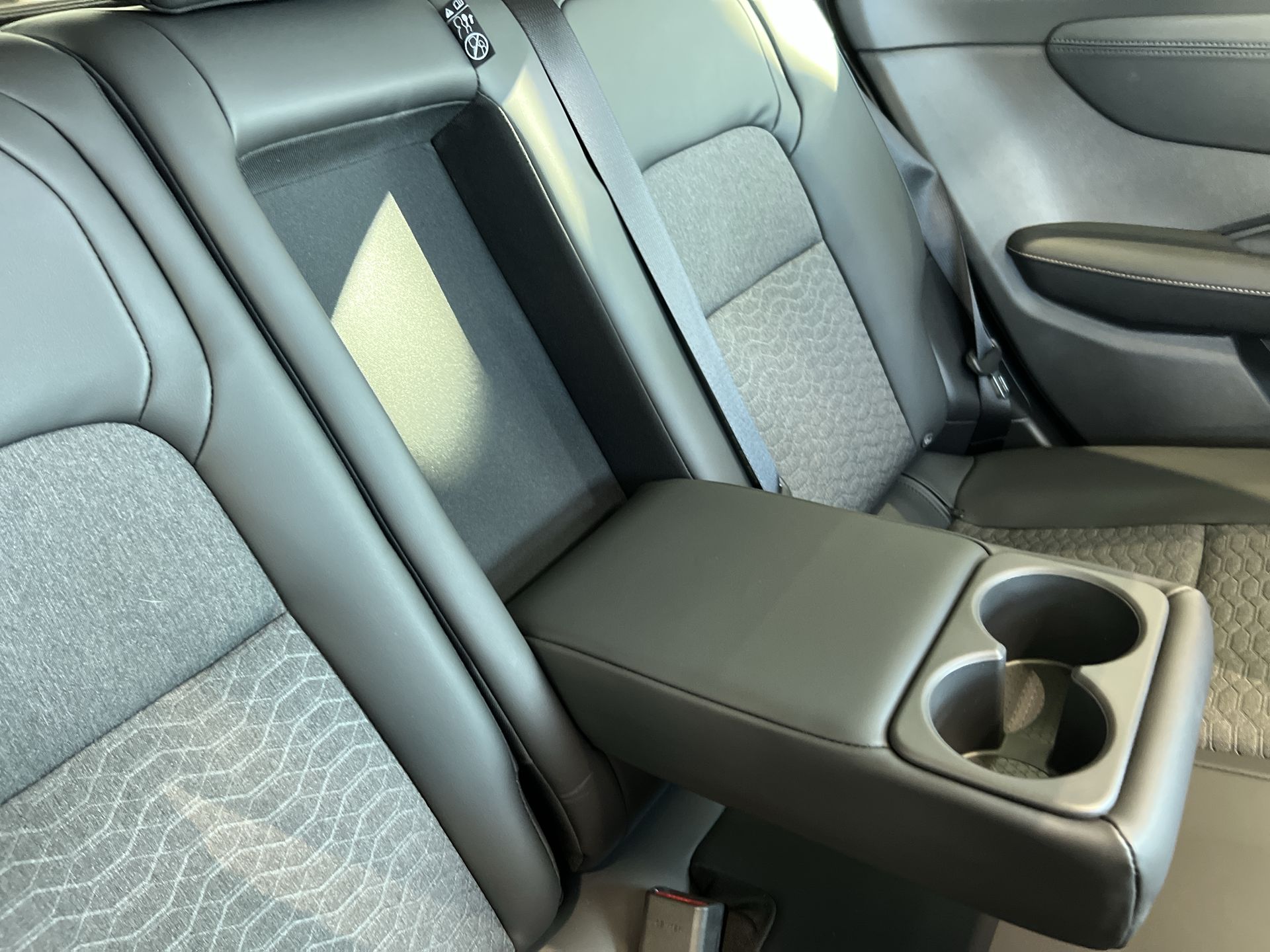 ARIYA 178KW ADVANCE 87KWH 22KWCH 5DR AUTO [SKY PACK] HATCHBACK