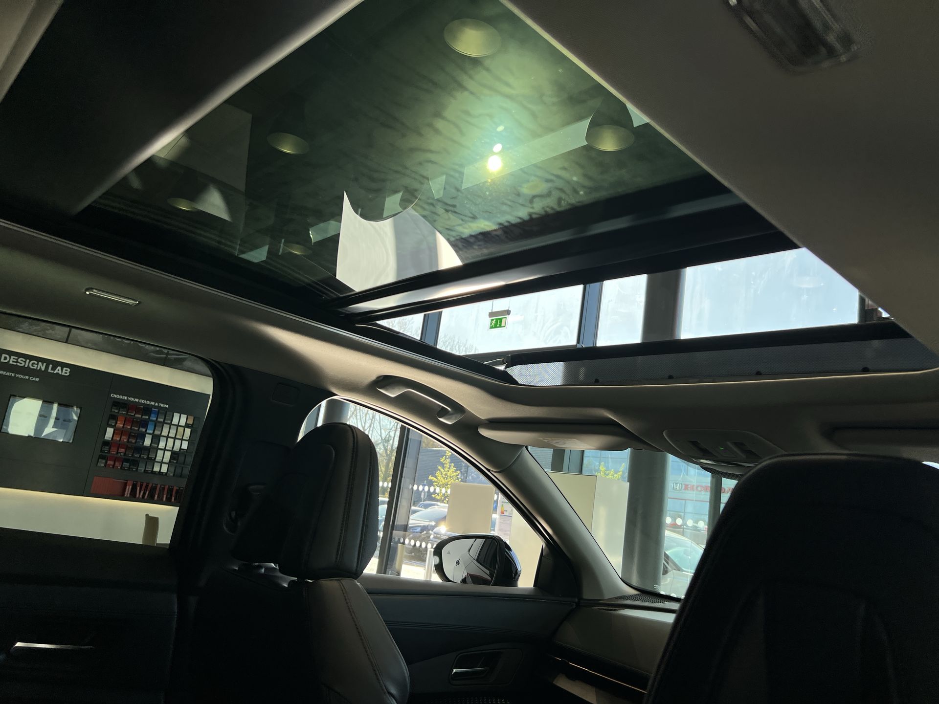 ARIYA 178KW ADVANCE 87KWH 22KWCH 5DR AUTO [SKY PACK] HATCHBACK