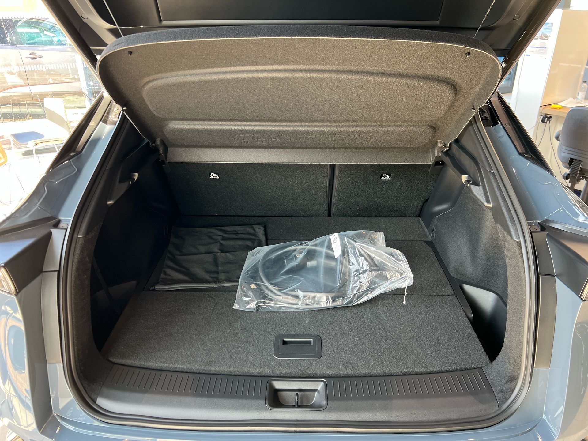 ARIYA 320KW NISMO 87KWH 22KWCH 5DR E-4ORCE AUTO HATCHBACK