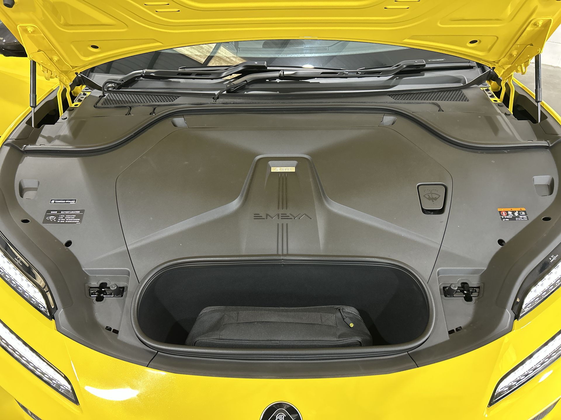 EMEYA 450KW S 102KWH 4DR AUTO SALOON