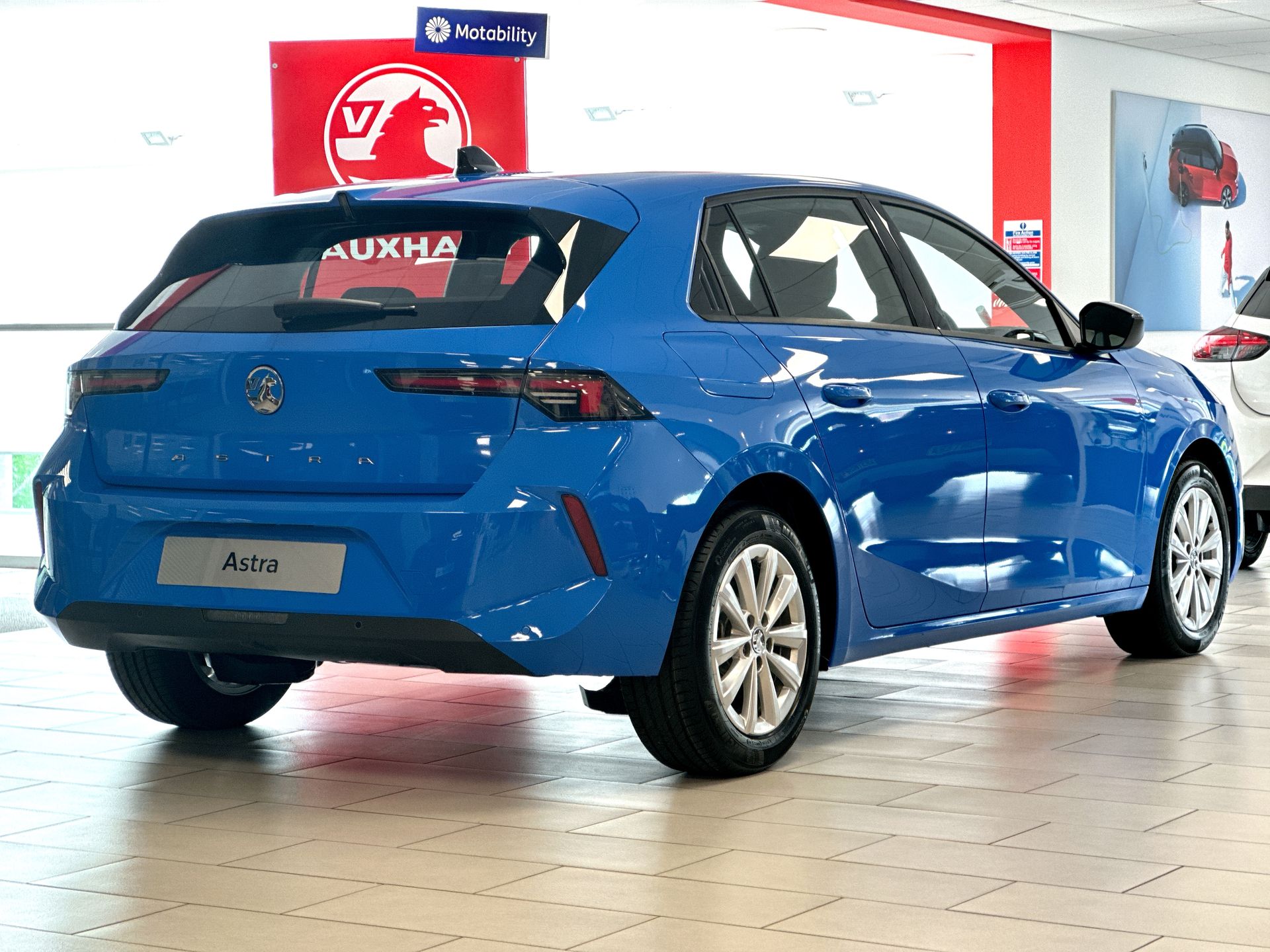 ASTRA 1.2 TURBO 130 DESIGN 5DR AUTO HATCHBACK